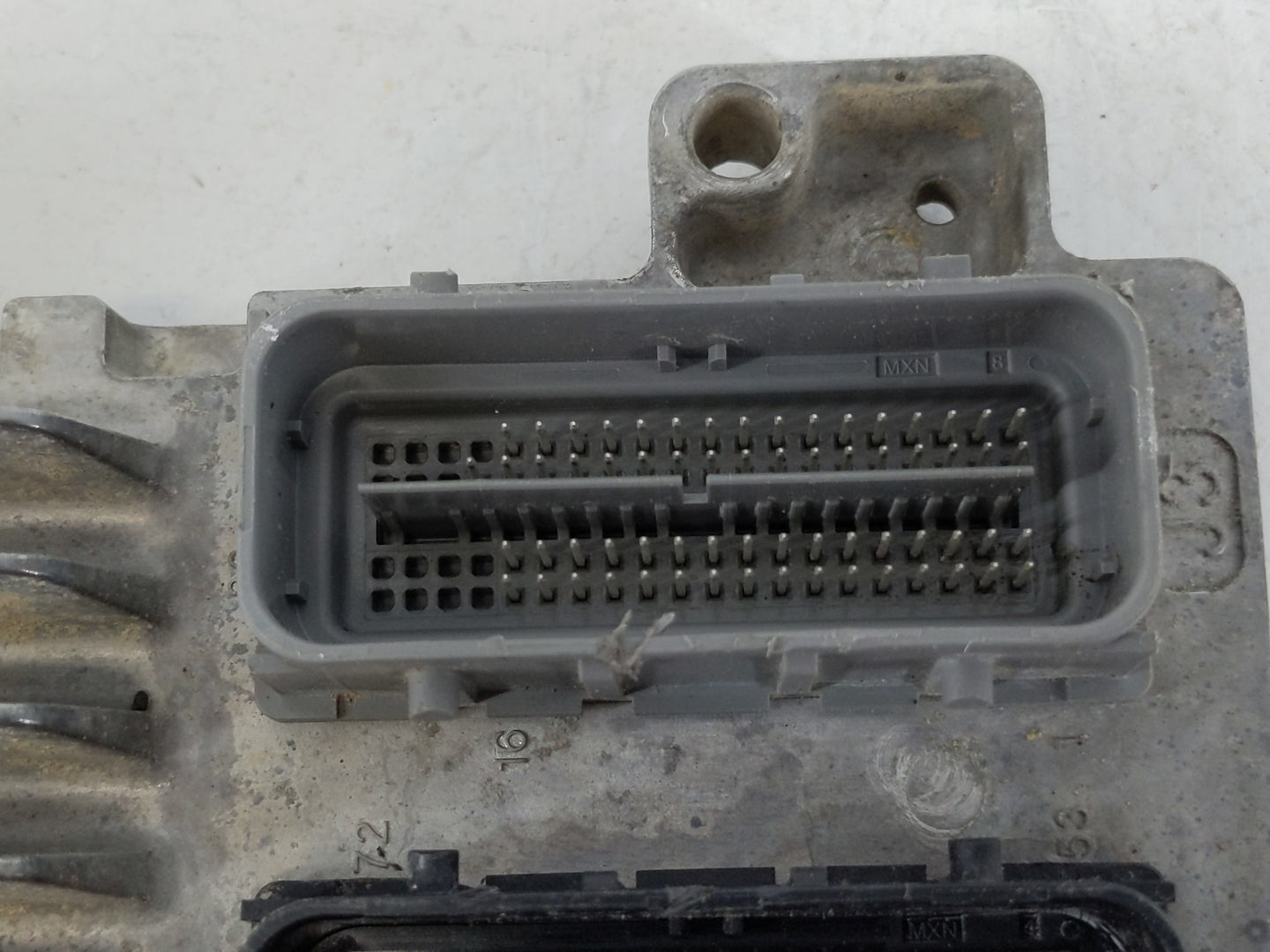 2016 Chevrolet Silverado 2500 PCM Engine Control Computer ECU ECM PCU OEM P/N:12670335 Fits Fits 2011 2012 2013 2014 2015 OE
