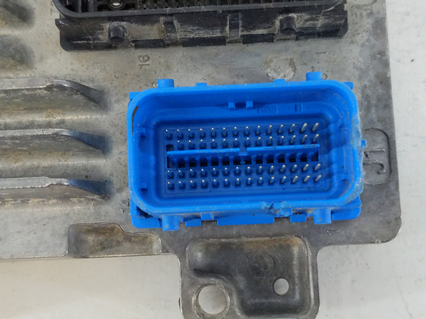 2016 Chevrolet Silverado 2500 PCM Engine Control Computer ECU ECM PCU OEM P/N:12670335 Fits Fits 2011 2012 2013 2014 2015 OE