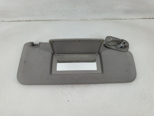 2015-2018 Chevrolet Silverado 2500 Sun Visor Shade Replacement Passenger Right Mirror Fits Fits 2014 2015 2016 2017 2018 201
