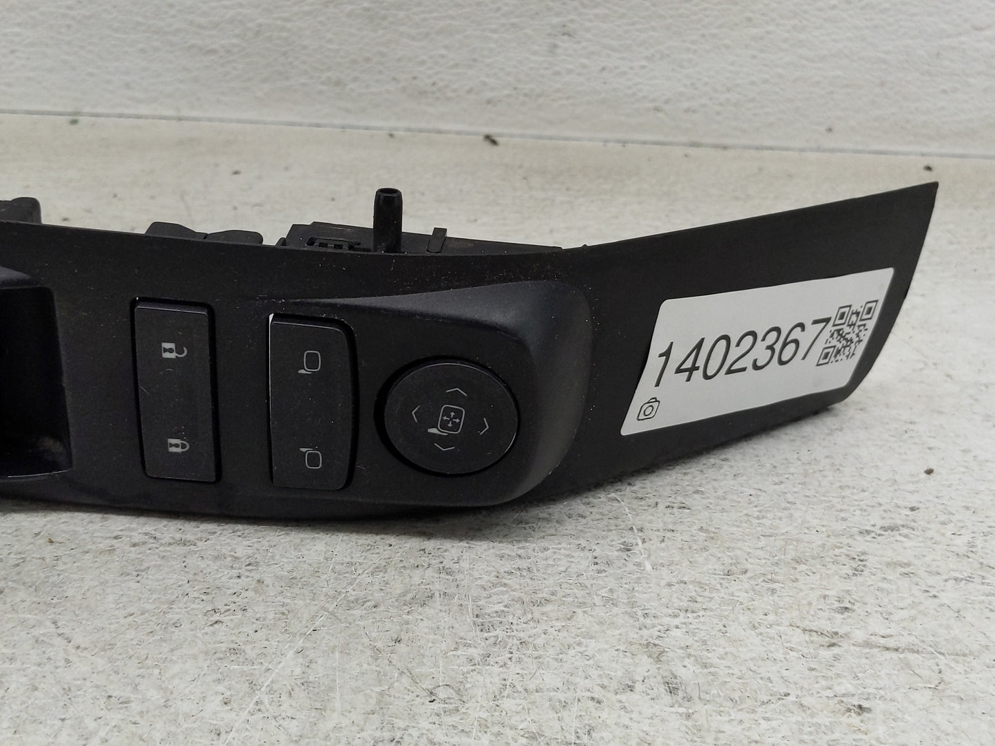 2015-2018 Chevrolet Silverado 2500 Master Power Window Switch Replacement Driver Side Left P/N:23154700 Fits OEM Used Auto P