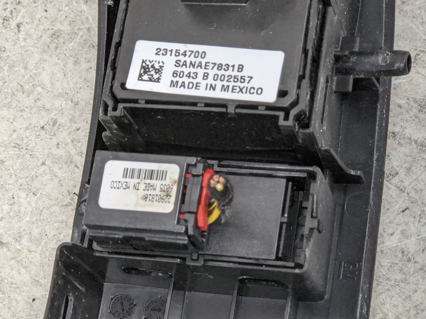 2015-2018 Chevrolet Silverado 2500 Master Power Window Switch Replacement Driver Side Left P/N:23154700 Fits OEM Used Auto P