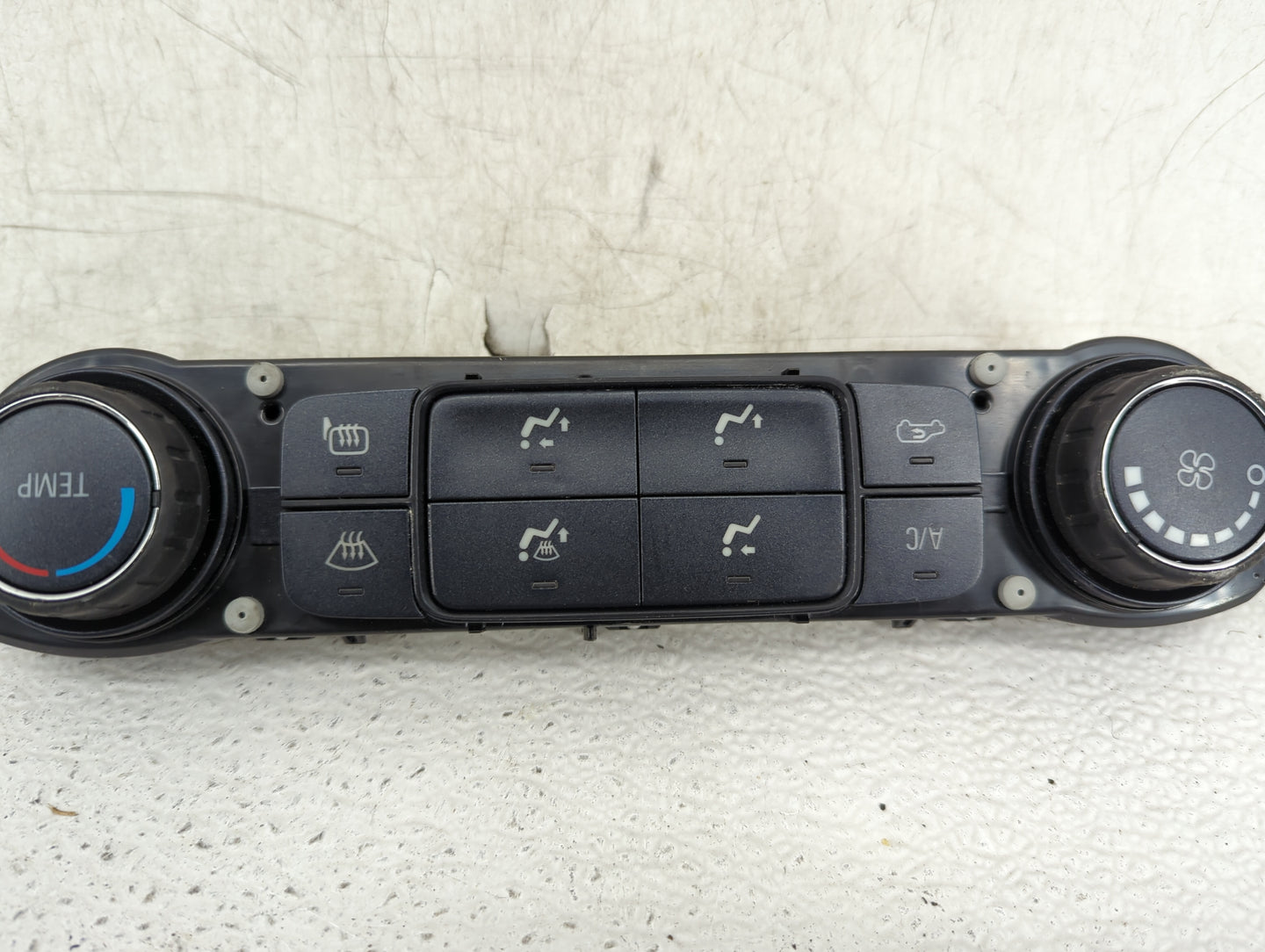 2015-2018 Chevrolet Silverado 2500 Climate Control Module Temperature AC/Heater Replacement P/N:23486621 Fits OEM Used Auto 
