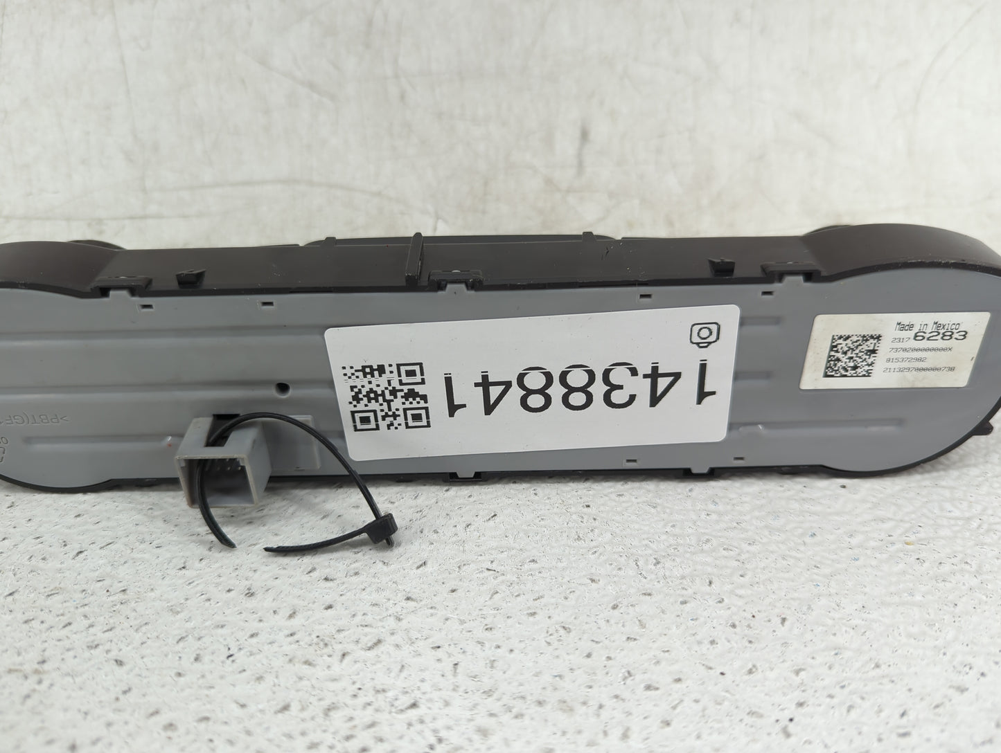 2016 Chevrolet Silverado 2500 Climate Control Module Temperature AC/Heater Replacement P/N:23176283 23486621 Fits OEM Used A