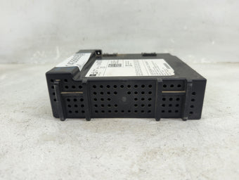 compare product 2016 Chevrolet Silverado 2500 Radio AM FM Cd Player Receiver Replacement P/N:13506379 FT0040A, KCC-REM-TEN-FT0040A Fits OEM Used Auto Parts