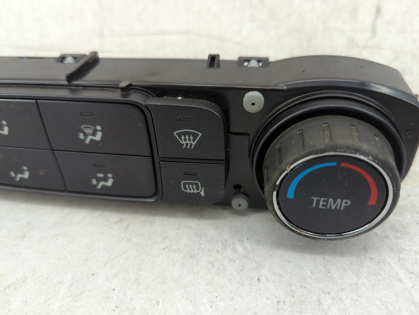 2015-2018 Chevrolet Silverado 2500 Climate Control Module Temperature AC/Heater Replacement P/N:23486621 Fits OEM Used Auto 