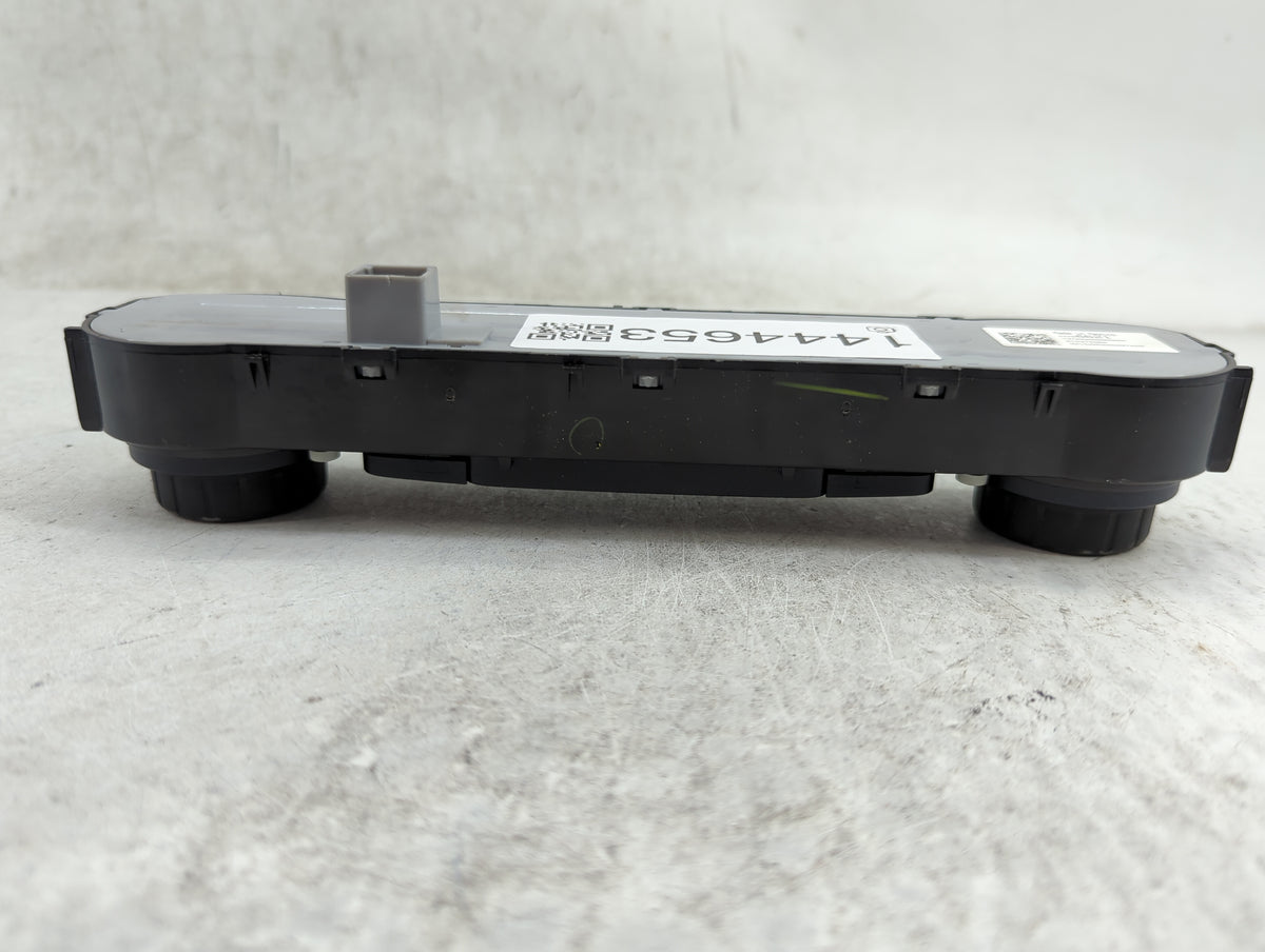 2015-2017 Chevrolet Silverado 2500 Climate Control Module Temperature AC/Heater Replacement P/N:23486621 7370200000000X Fits