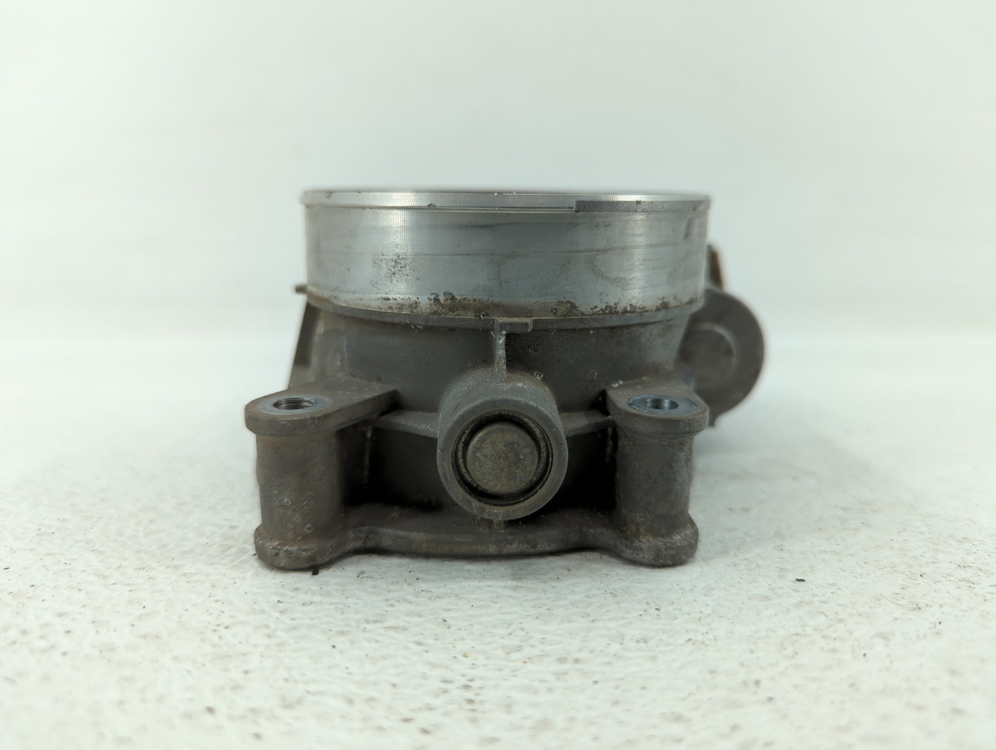 2016 Chevrolet Silverado 2500 Throttle Body P/N:12678312 12678223, 12620263 Fits Fits 2014 2015 2017 2018 2019 2020 2021 202