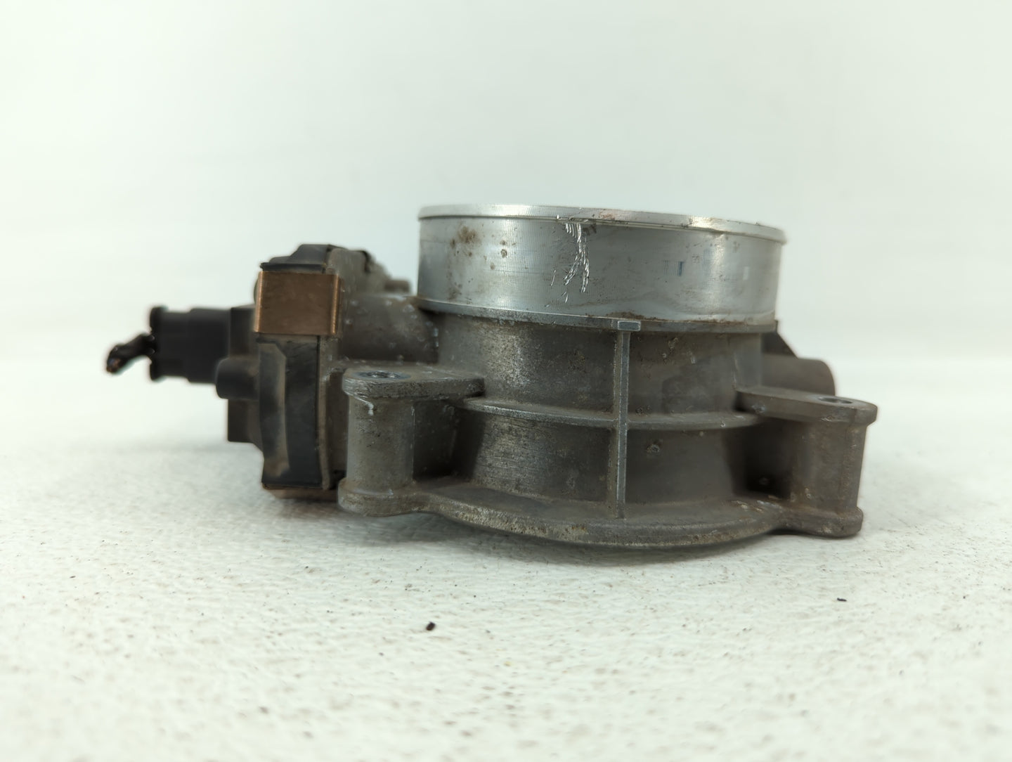 2016 Chevrolet Silverado 2500 Throttle Body P/N:12678312 12678223, 12620263 Fits Fits 2014 2015 2017 2018 2019 2020 2021 202
