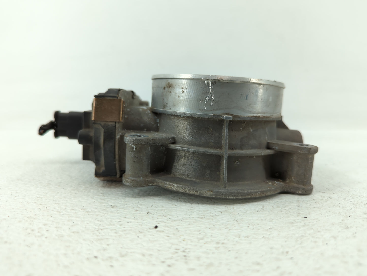 2016 Chevrolet Silverado 2500 Throttle Body P/N:12678312 12678223, 12620263 Fits Fits 2014 2015 2017 2018 2019 2020 2021 202