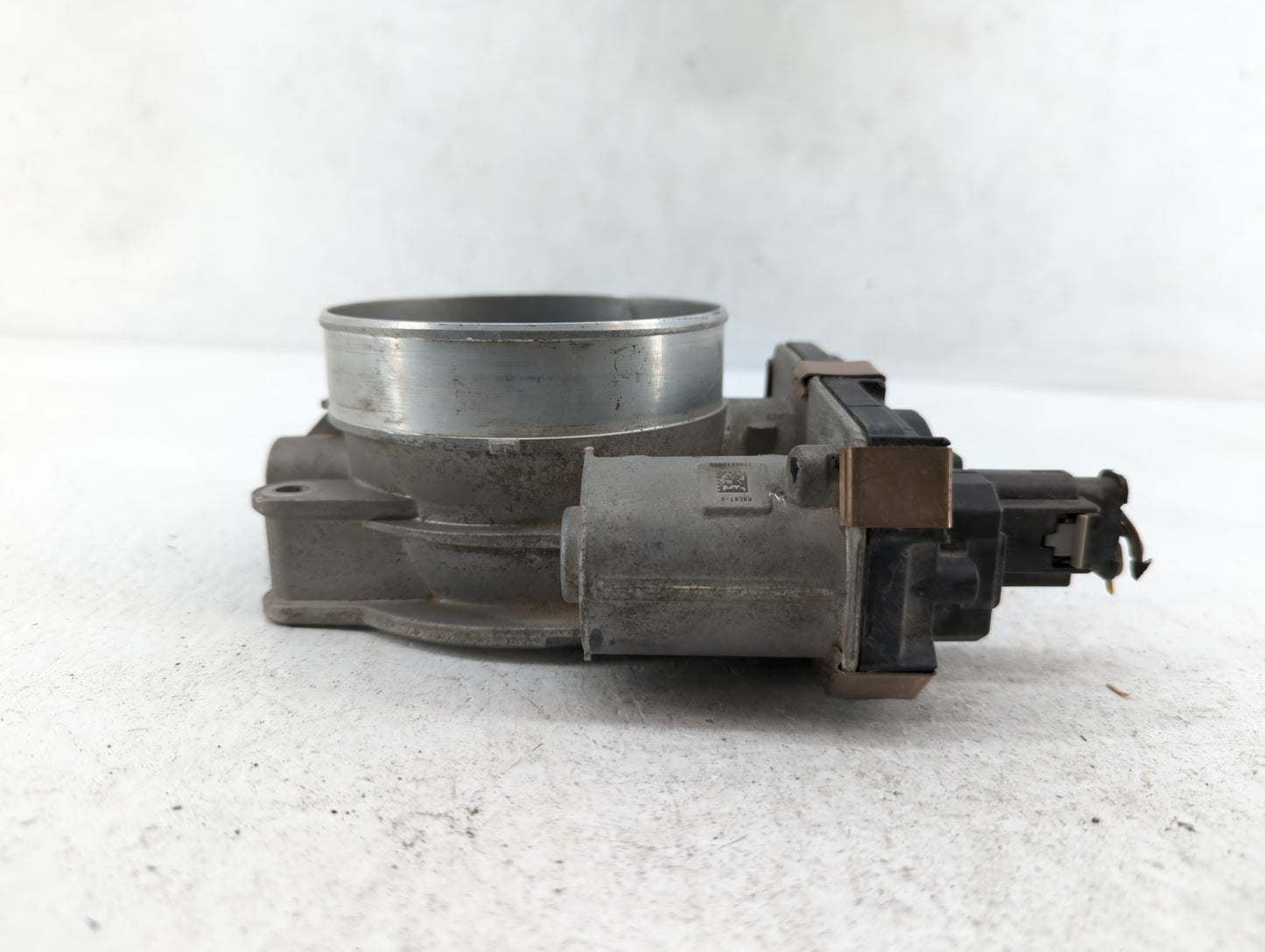 2016 Chevrolet Silverado 2500 Throttle Body P/N:12678312 12678223, 12620263 Fits Fits 2014 2015 2017 2018 2019 2020 2021 202