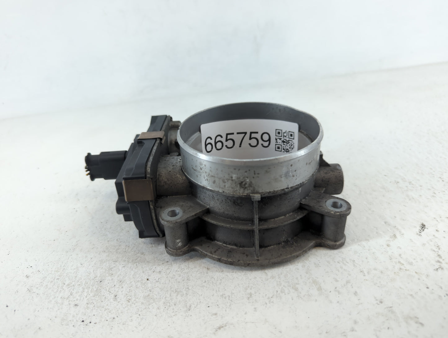 2016 Chevrolet Silverado 2500 Throttle Body P/N:12620263 Fits Fits 2014 2015 2017 2018 2019 2020 2021 2022 OEM Used Auto Par
