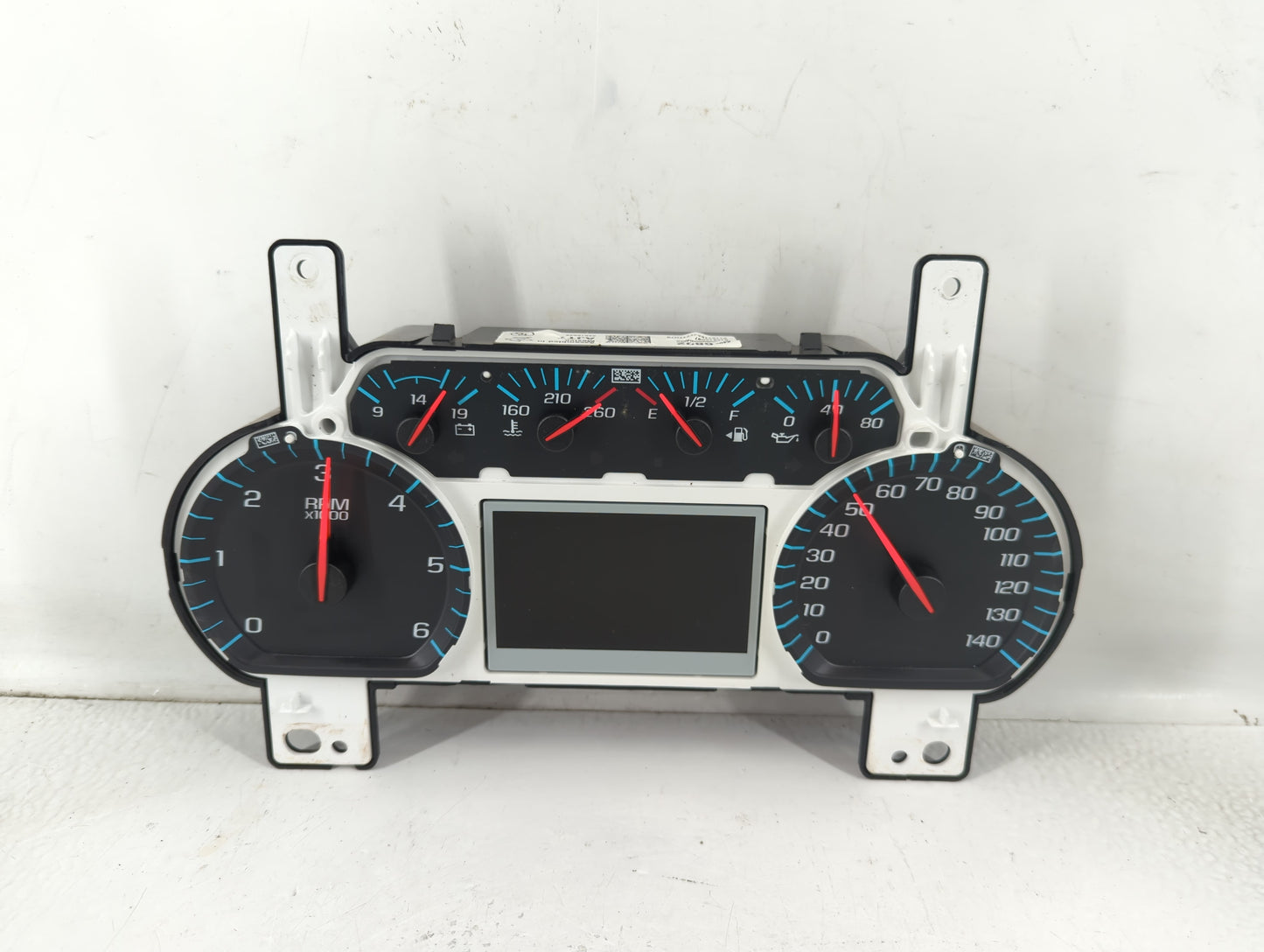 2016 Chevrolet Silverado 2500 Instrument Cluster Speedometer Gauges P/N:84026892 Fits OEM Used Auto Parts - Oemusedautoparts