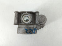 2016 Chevrolet Silverado 2500 Hd Throttle Body P/N:DS7E-9F991-AJ Fits Fits 2014 2015 2017 2018 2019 2020 2021 2022 OEM Used 