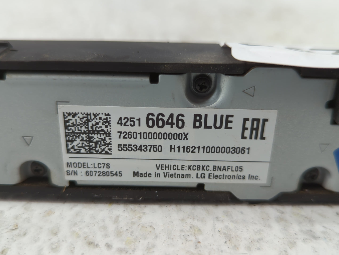 2016-2018 Chevrolet Silverado 3500 Am Fm Cd Player Radio Receiver - Oemusedautoparts1.com