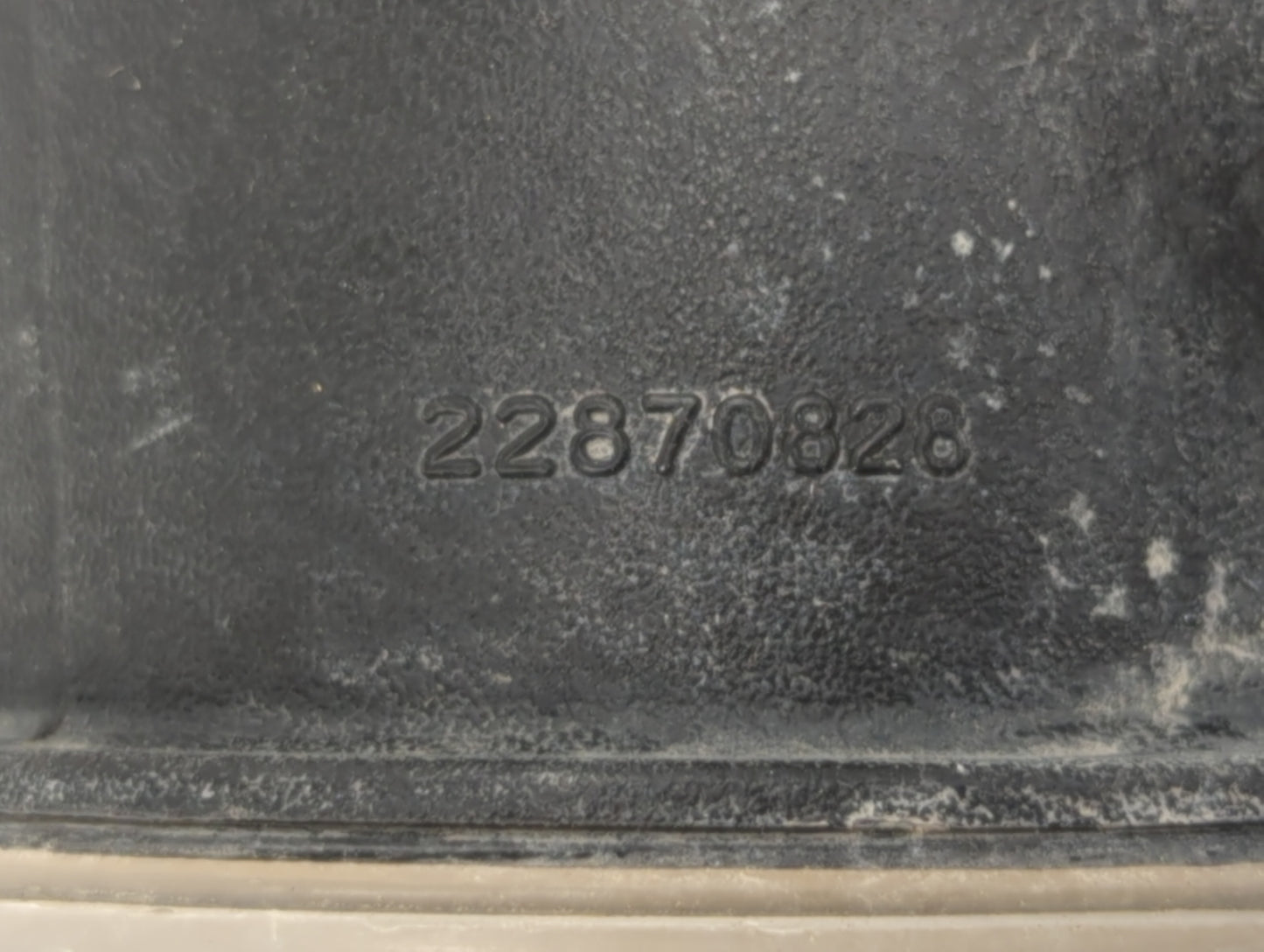 2007 Silverado 3500 Radiator Coolant Overflow Expansion Tank Bottle - Oemusedautoparts1.com