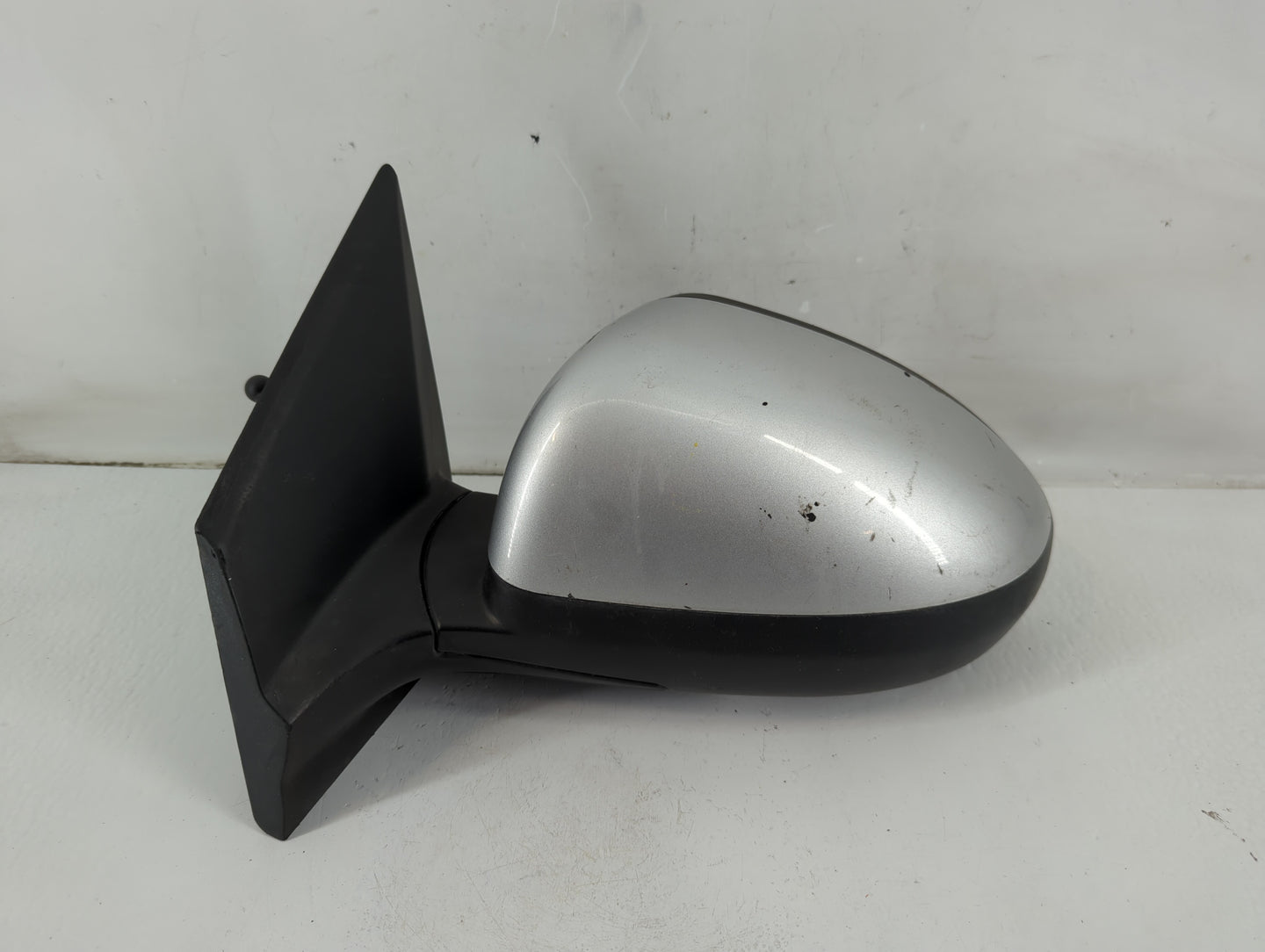 2012-2019 Chevrolet Sonic Side Mirror Replacement Driver Left View Door Mirror P/N:E11026673 Fits OEM Used Auto Parts - Oemu