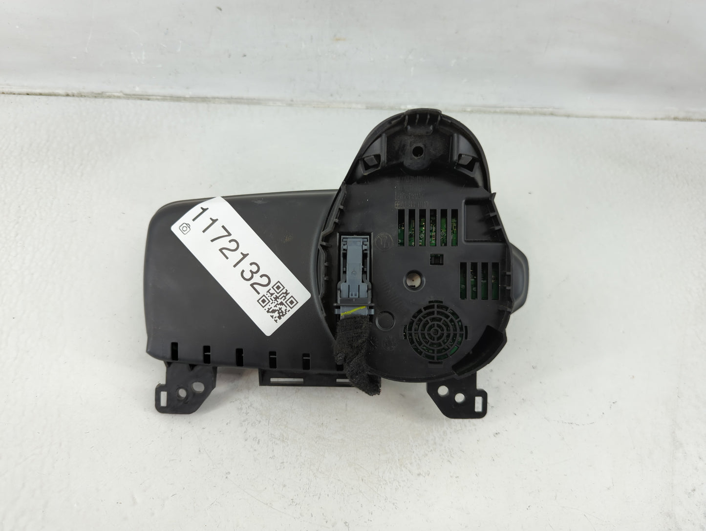 2015-2016 Chevrolet Sonic Instrument Cluster Speedometer Gauges Fits Fits 2015 2016 OEM Used Auto Parts - Oemusedautoparts1.