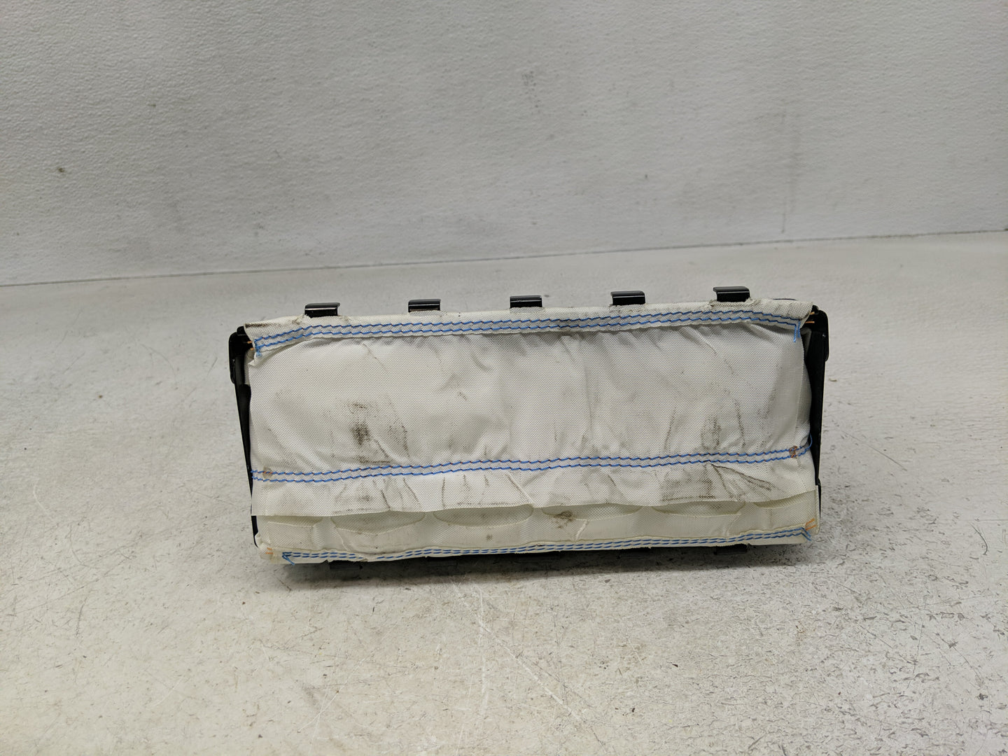 2012-2019 Chevrolet Sonic Air Bag Passenger Right Dashboard OEM Fits Fits 2012 2013 2014 2015 2016 2017 2018 2019 OEM Used A