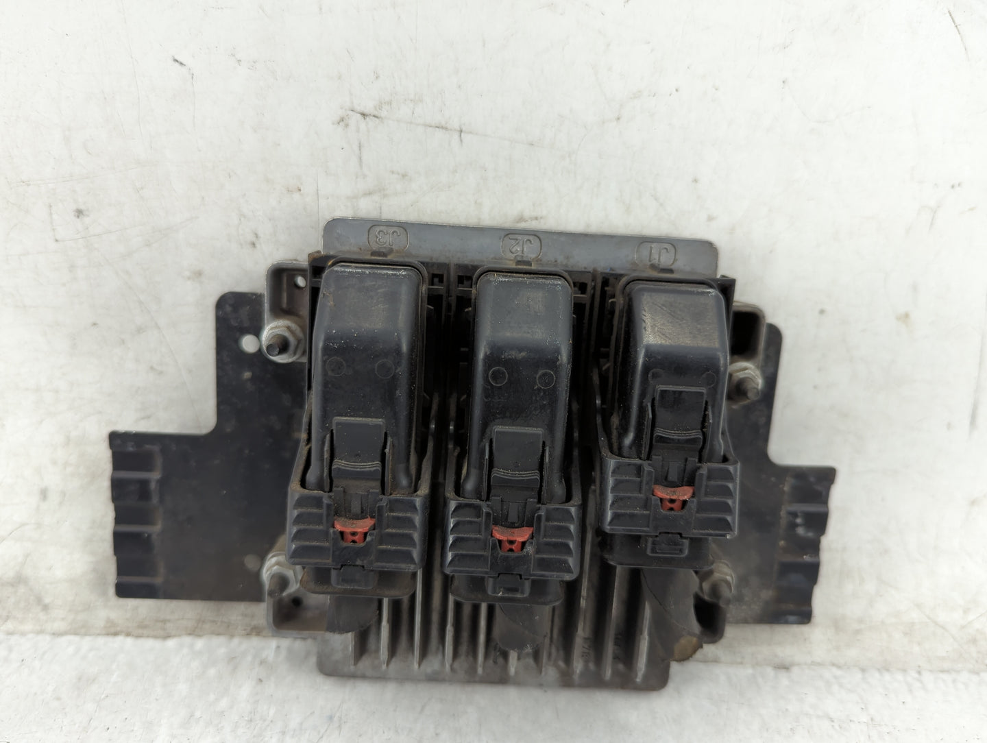 2012-2016 Chevrolet Sonic PCM Engine Control Computer ECU ECM PCU OEM P/N:12668885 12668866 Fits OEM Used Auto Parts - Oemus