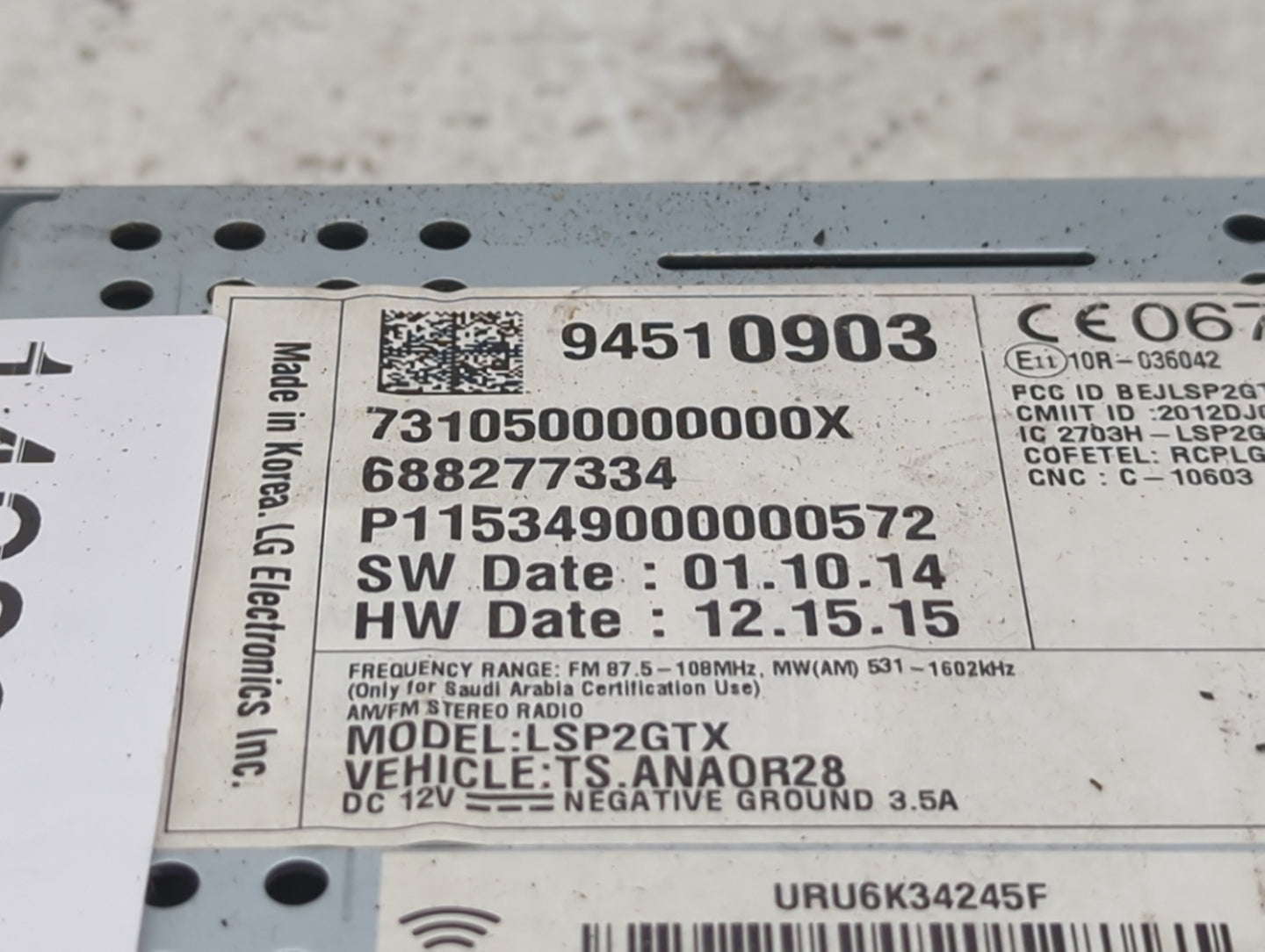 2015-2016 Chevrolet Sonic Radio AM FM Cd Player Receiver Replacement P/N:94510903 Fits Fits 2015 2016 OEM Used Auto Parts - 