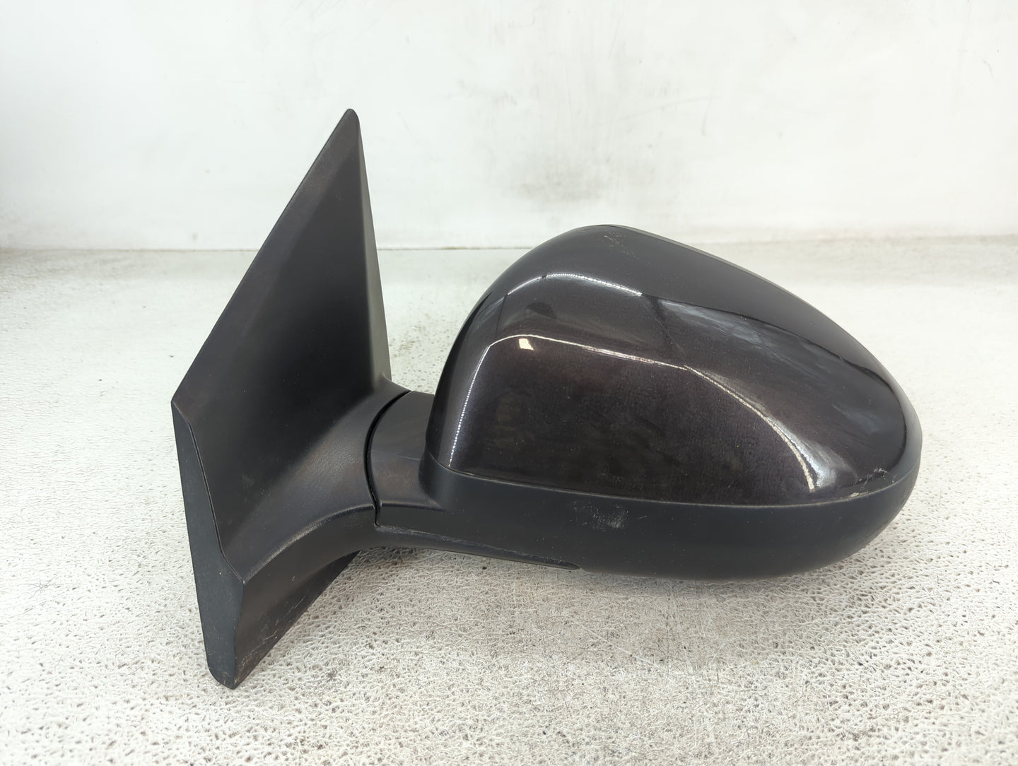 2012-2019 Chevrolet Sonic Driver Side View Mirror - Left Door Mirror OEM Used - Oemusedautoparts1.com