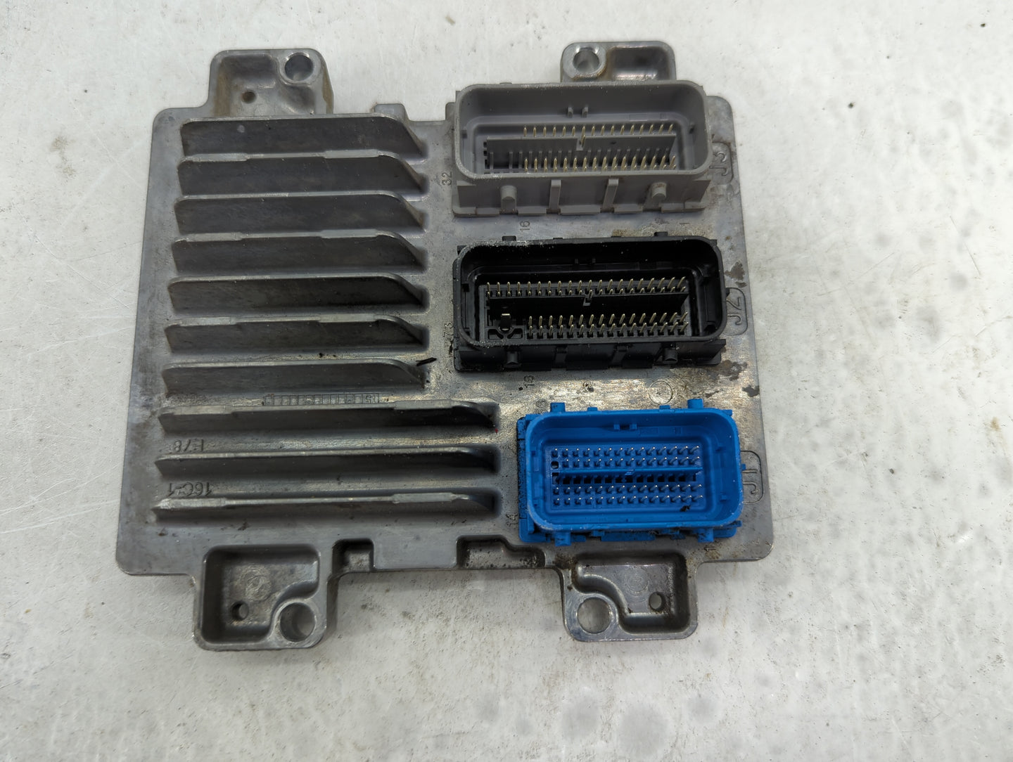 2012-2016 Chevrolet Sonic PCM Engine Control Computer ECU ECM PCU OEM P/N:12669749 12668866 Fits OEM Used Auto Parts - Oemus