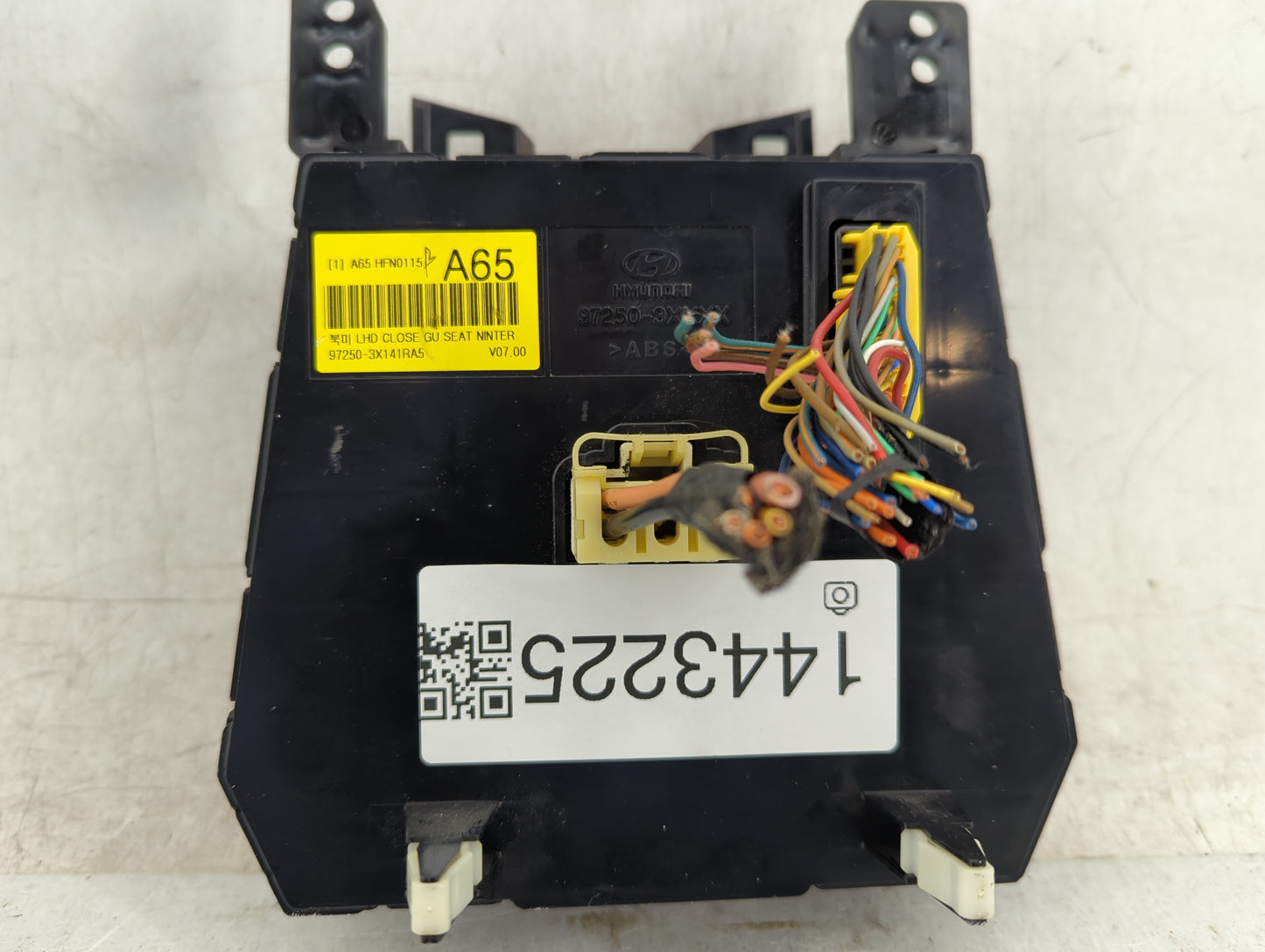 2015-2016 Chevrolet Sonic Climate Control Module Temperature AC/Heater Replacement P/N:97250-3X141RA5 Fits Fits 2015 2016 OE