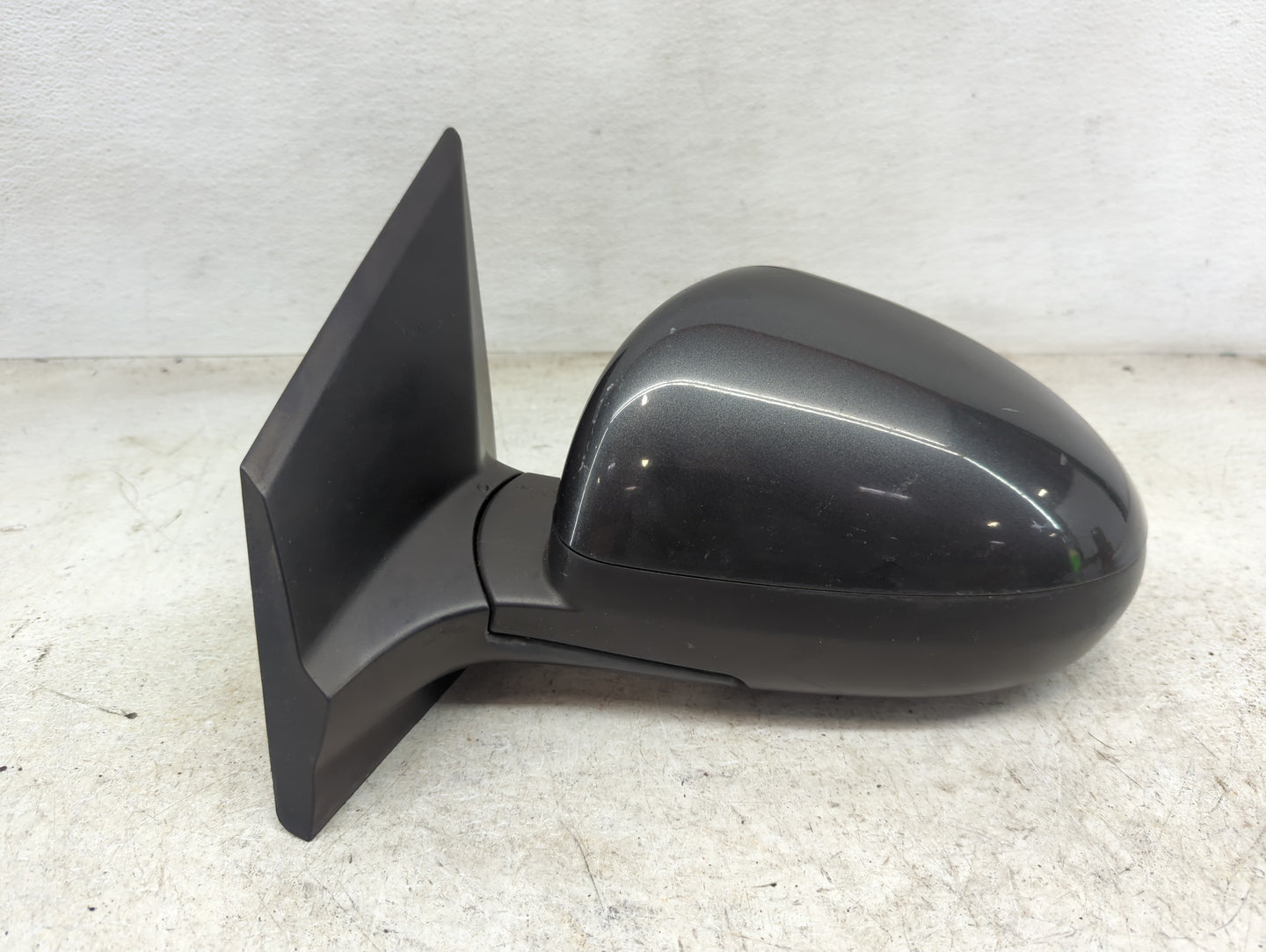 2012-2019 Chevrolet Sonic Driver Side View Mirror - Left Door Mirror OEM Used - Oemusedautoparts1.com