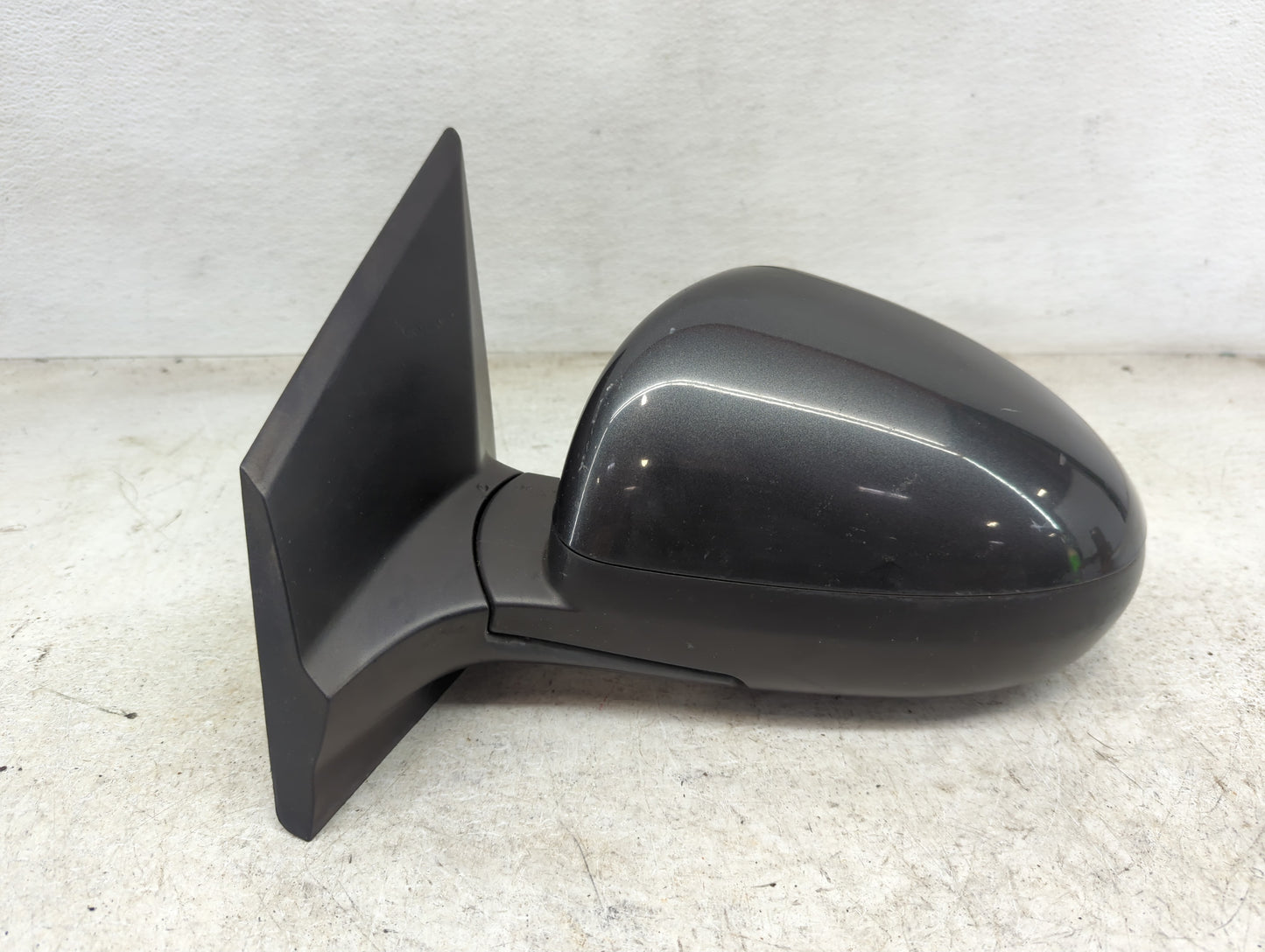 2012-2019 Chevrolet Sonic Driver Side View Mirror - Left Door Mirror OEM Used - Oemusedautoparts1.com