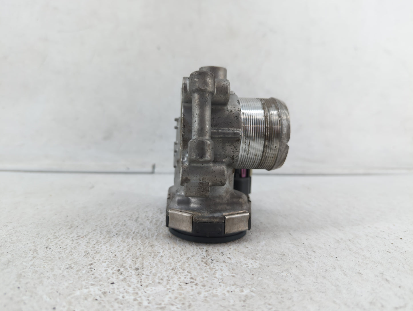 2012-2018 Chevrolet Sonic Throttle Body P/N:55581662 55565489 Fits Fits 2011 2012 2013 2014 2015 2016 2017 2018 2019 OEM Use