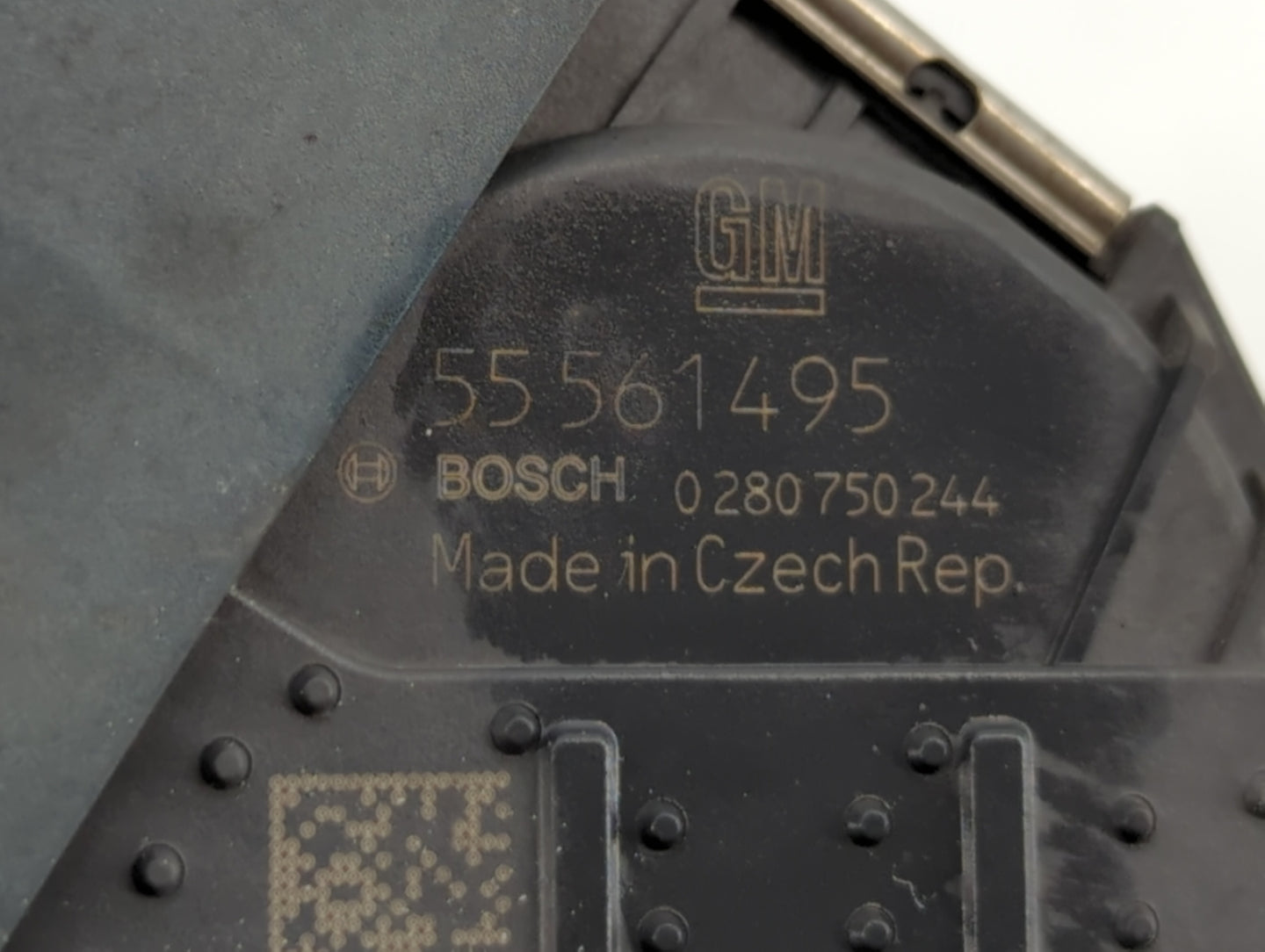 2012-2018 Chevrolet Sonic Throttle Body P/N:55577375 55561495 Fits Fits 2009 2010 2011 2012 2013 2014 2015 2016 2017 2018 OE