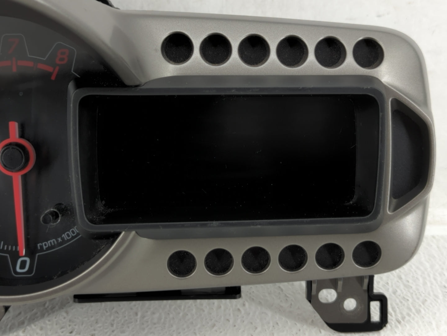 2015-2016 Chevrolet Sonic Instrument Cluster Speedometer Gauges P/N:94532554 Fits Fits 2015 2016 OEM Used Auto Parts - Oemus