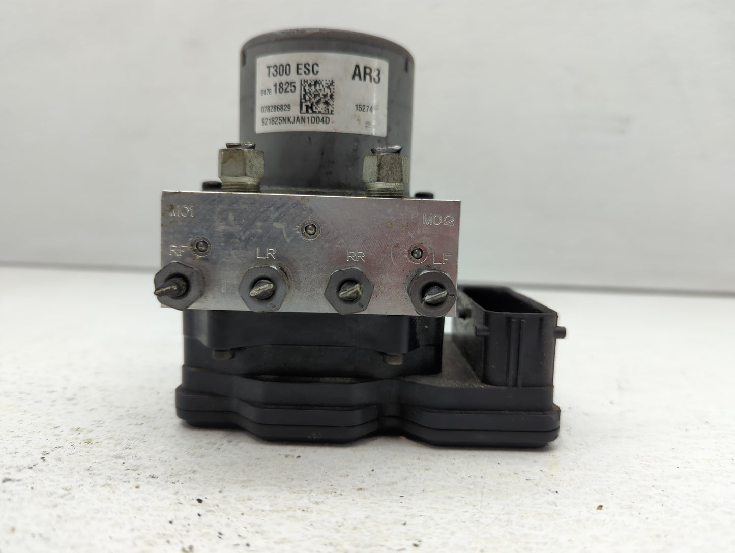 2015-2016 Chevrolet Sonic ABS Pump Control Module Replacement P/N:94781825 Fits Fits 2015 2016 OEM Used Auto Parts - Oemused
