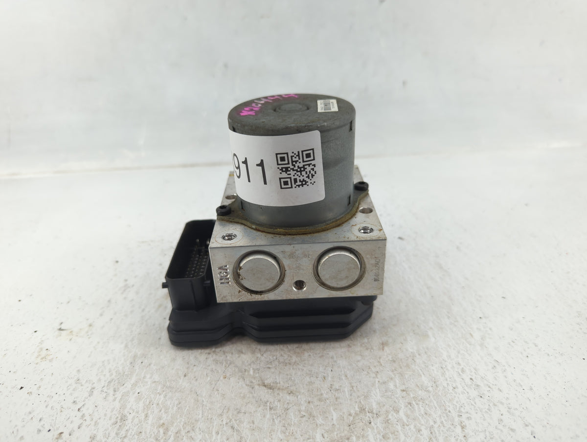 2015-2016 Chevrolet Sonic Anti-Lock Brake ABS Pump Module Actuator OEM P/N:94781825 Fits Fits 2015 2016 OEM Used Auto Parts 