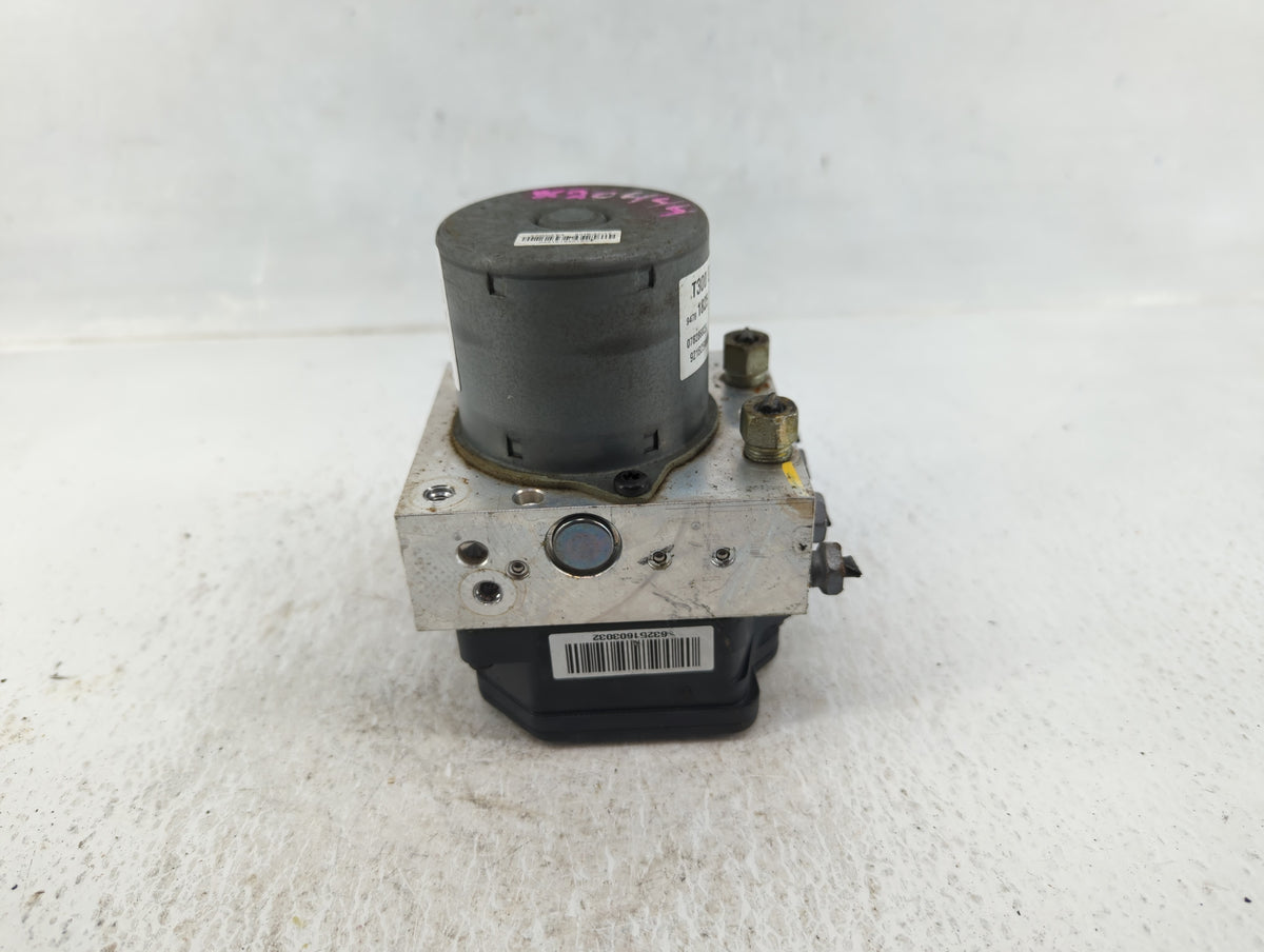 2015-2016 Chevrolet Sonic Anti-Lock Brake ABS Pump Module Actuator OEM P/N:94781825 Fits Fits 2015 2016 OEM Used Auto Parts 