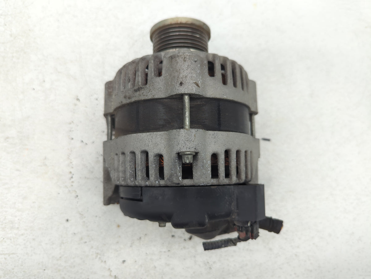 2012-2018 Chevrolet Sonic Alternator Replacement Generator Charging Assembly Engine OEM P/N:13579666 Fits OEM Used Auto Part