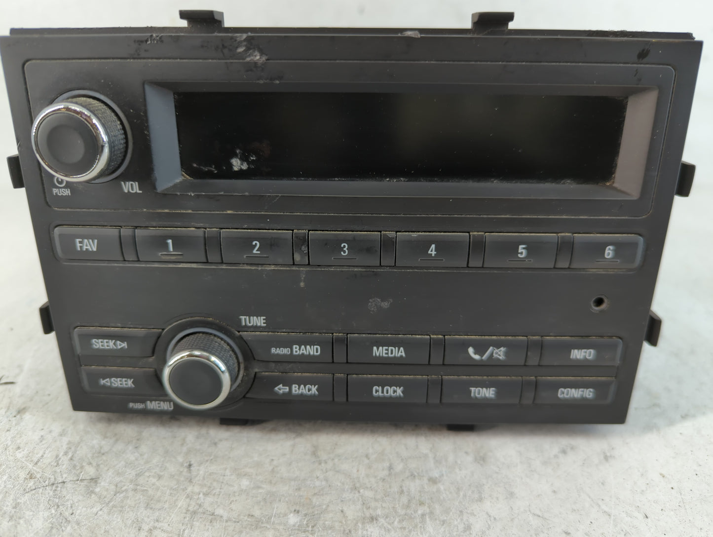 2015-2016 Chevrolet Sonic Radio AM FM Cd Player Receiver Replacement P/N:42422654 Fits Fits 2015 2016 OEM Used Auto Parts - 