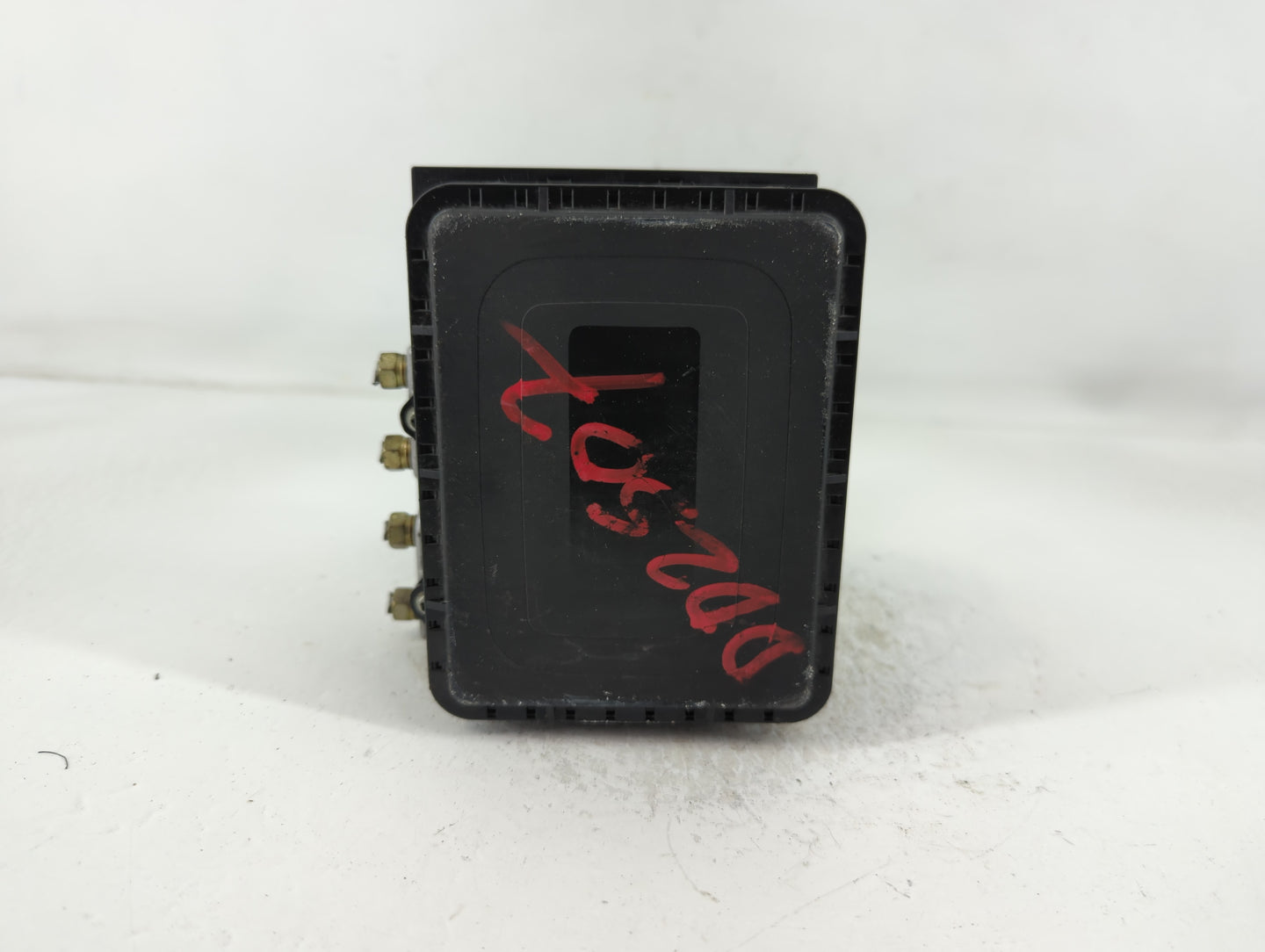 2015-2016 Chevrolet Sonic ABS Pump Control Module Replacement P/N:5315 Fits Fits 2015 2016 OEM Used Auto Parts - Oemusedauto