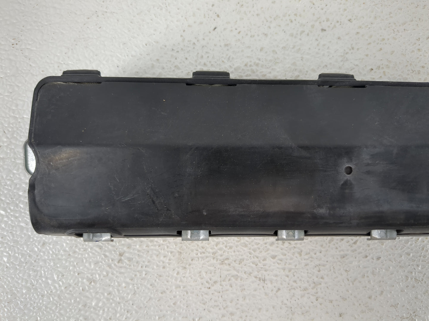2016-2017 Chevrolet Spark Air Bag Driver Left Knee OEM P/N:42348960 Fits Fits 2016 2017 OEM Used Auto Parts - Oemusedautopar