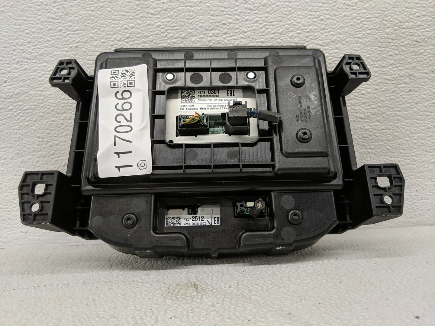 2016 Chevrolet Spark Radio AM FM Cd Player Receiver Replacement P/N:42342512 Fits OEM Used Auto Parts - Oemusedautoparts1.co