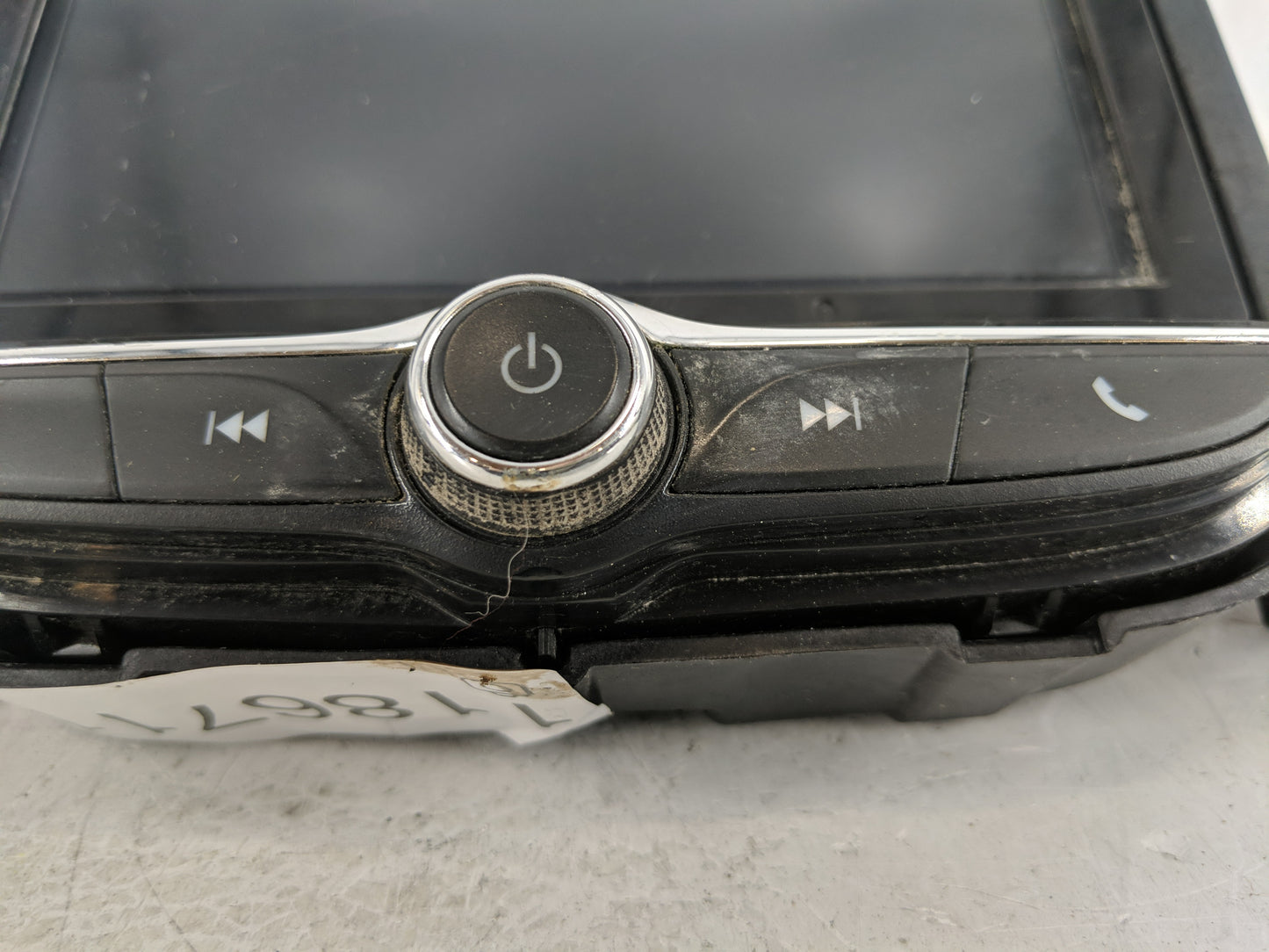 2016-2019 Chevrolet Spark Radio AM FM Cd Player Receiver Replacement P/N:42342480 Fits Fits 2016 2017 2018 2019 OEM Used Aut