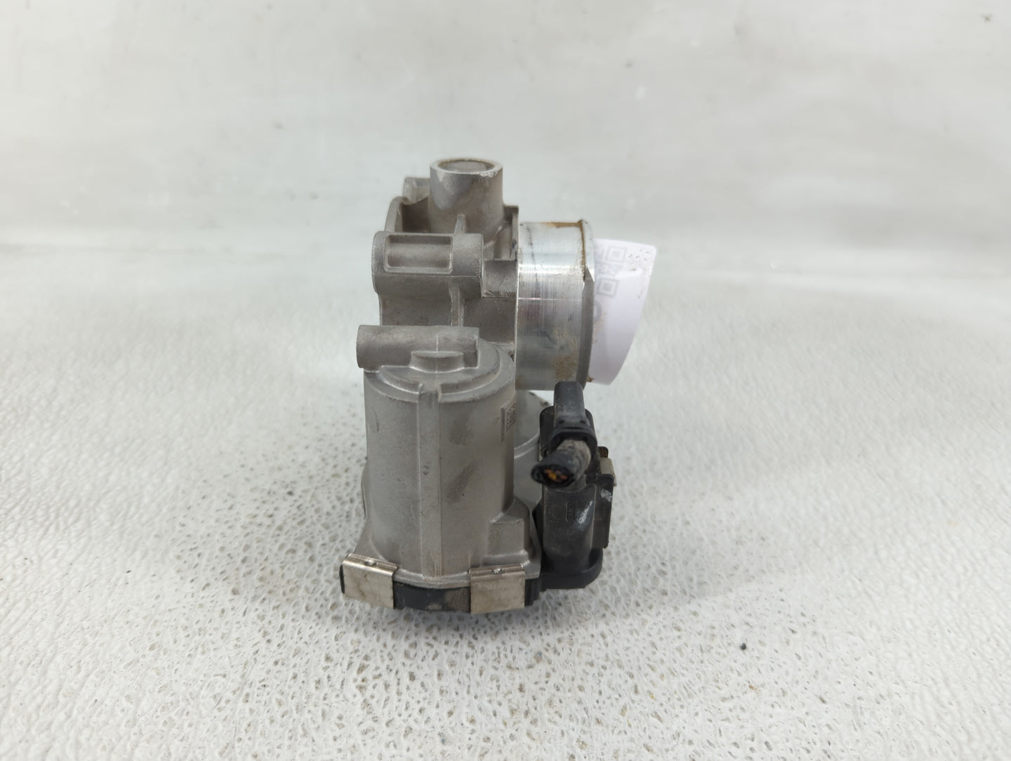 2016-2022 Chevrolet Spark Throttle Body P/N:12654237 12673014 Fits Fits 2016 2017 2018 2019 2020 2021 2022 OEM Used Auto Par