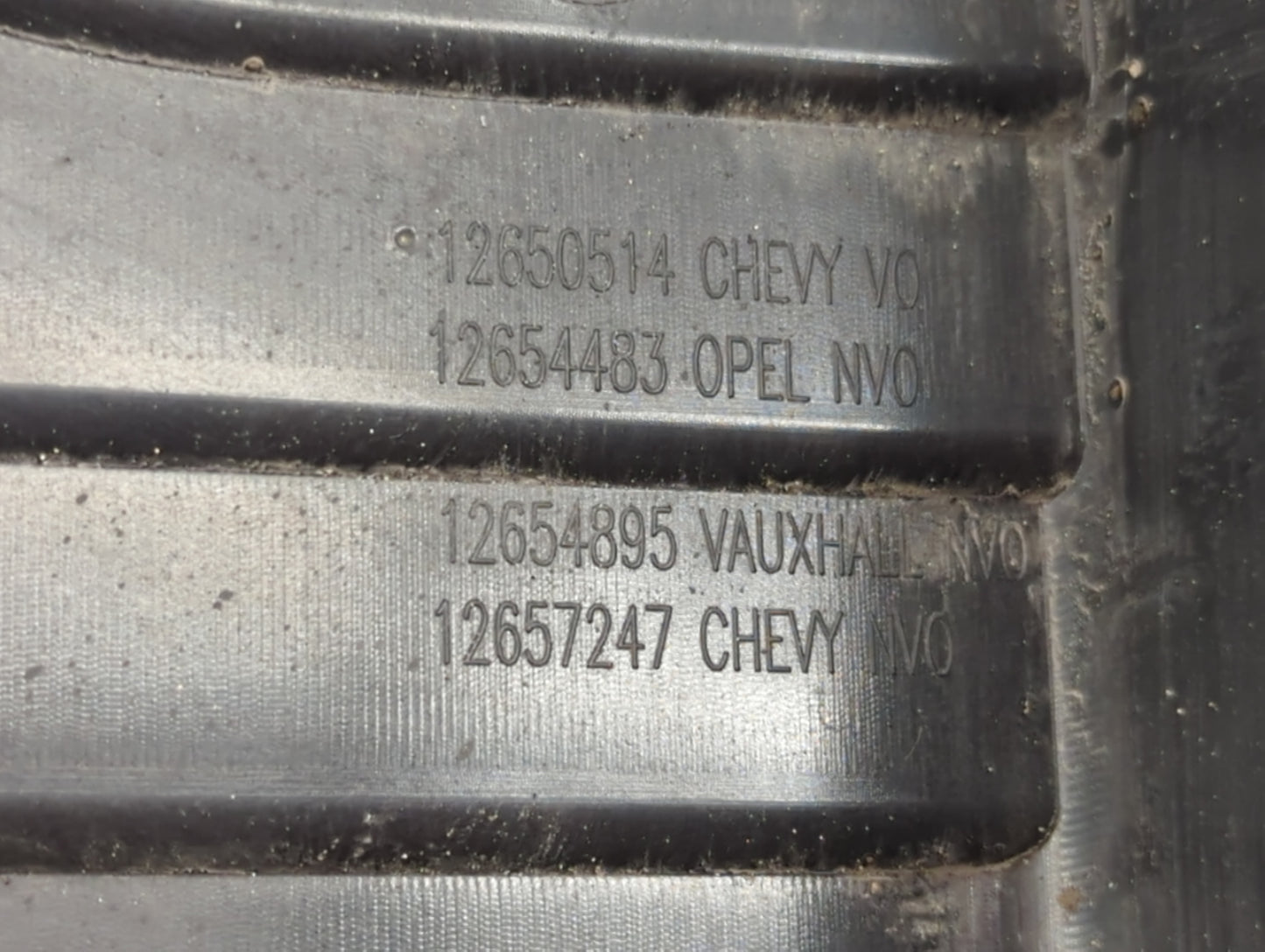 2016 Chevrolet Spark Engine Cover - Oemusedautoparts1.com