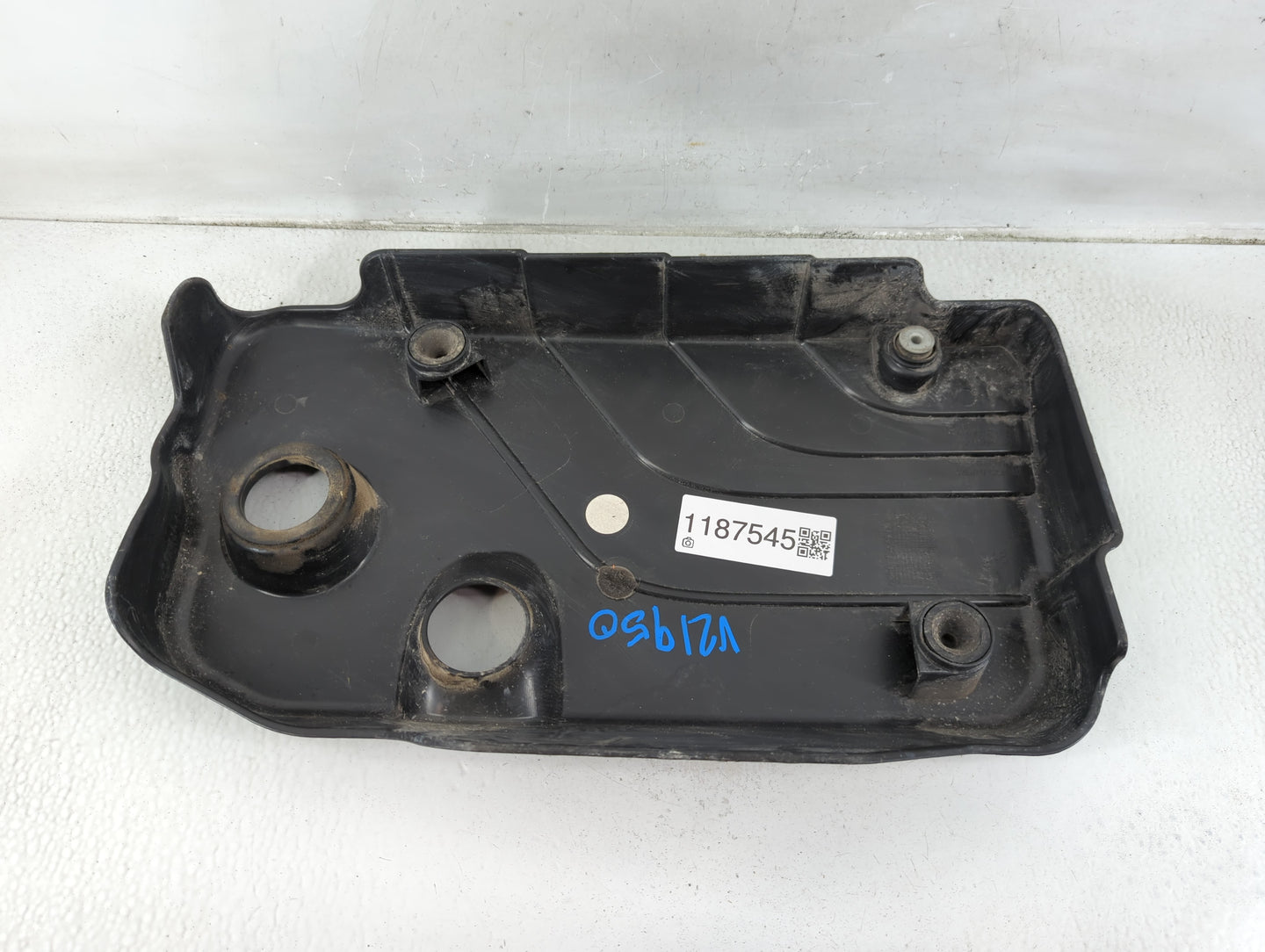 2016 Chevrolet Spark Engine Cover - Oemusedautoparts1.com