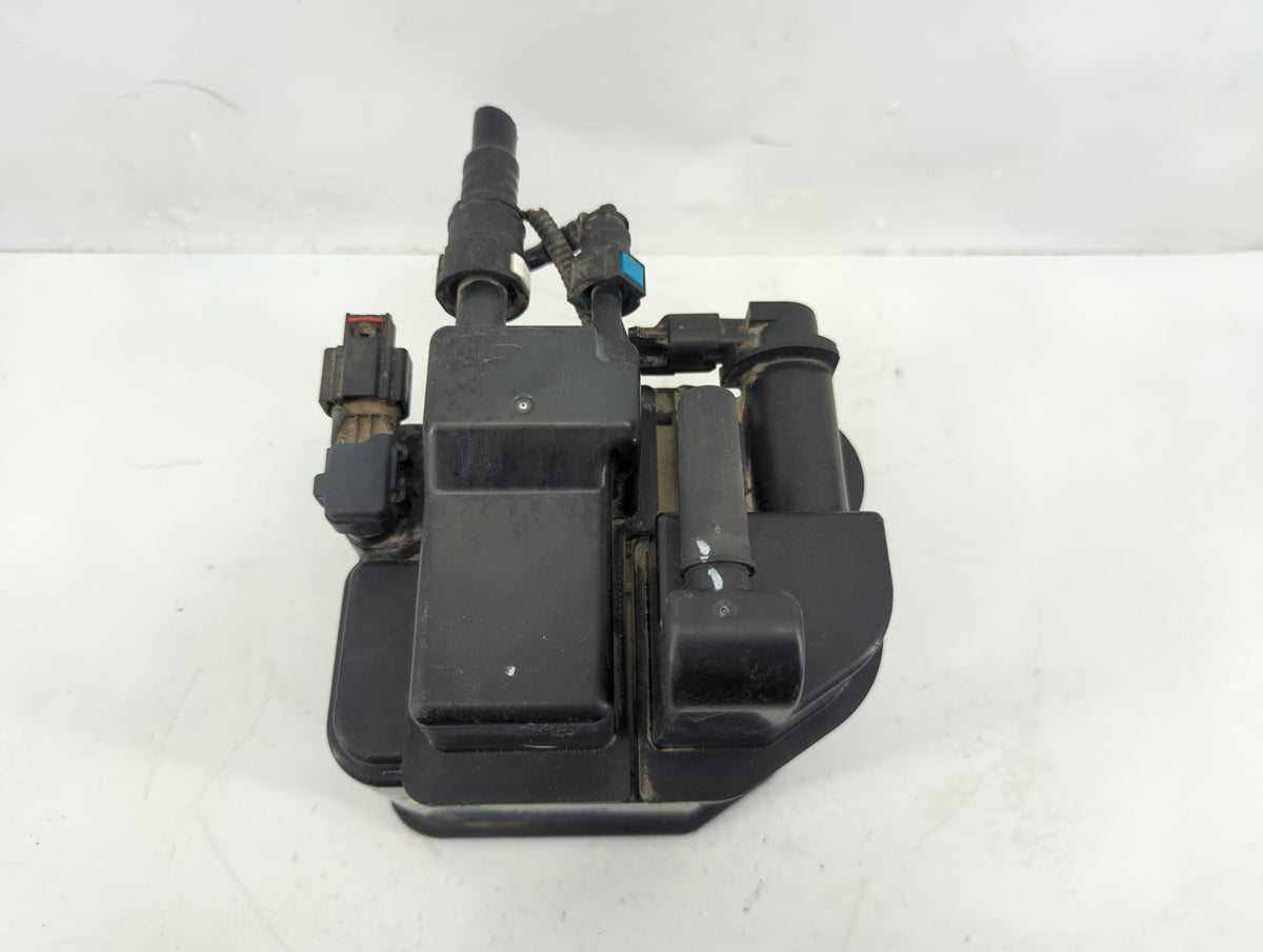 2016 Chevrolet Spark Fuel Vapor Charcoal Canister 1357716 - Oemusedautoparts1.com