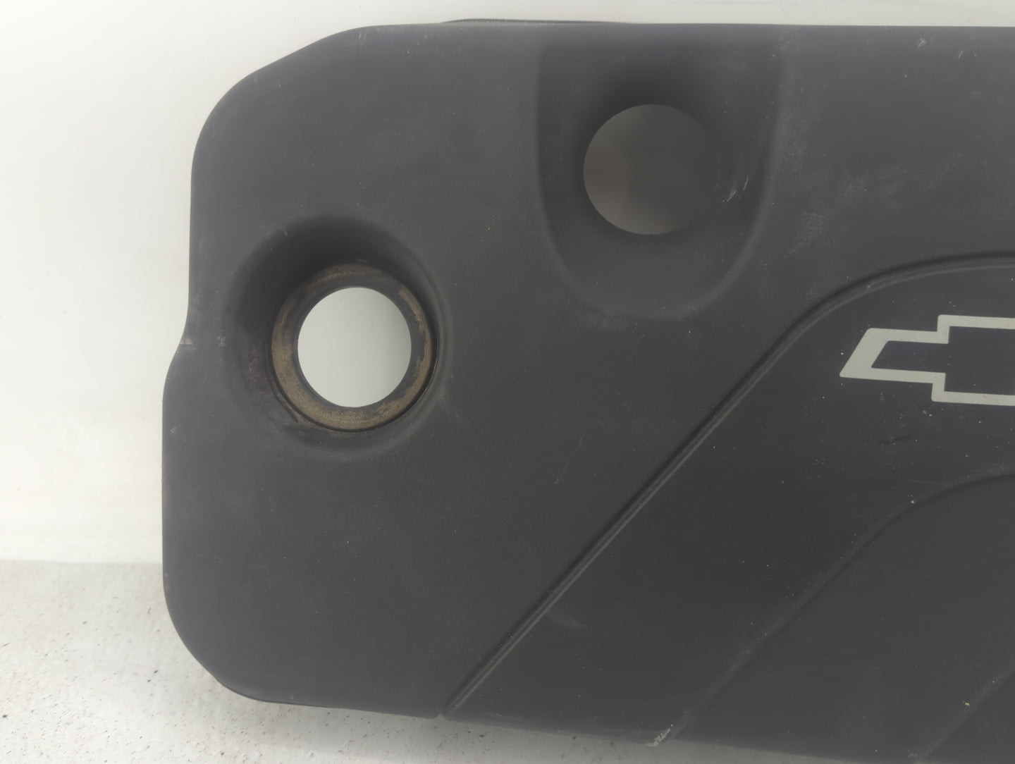 2016 Chevrolet Spark Engine Cover - Oemusedautoparts1.com