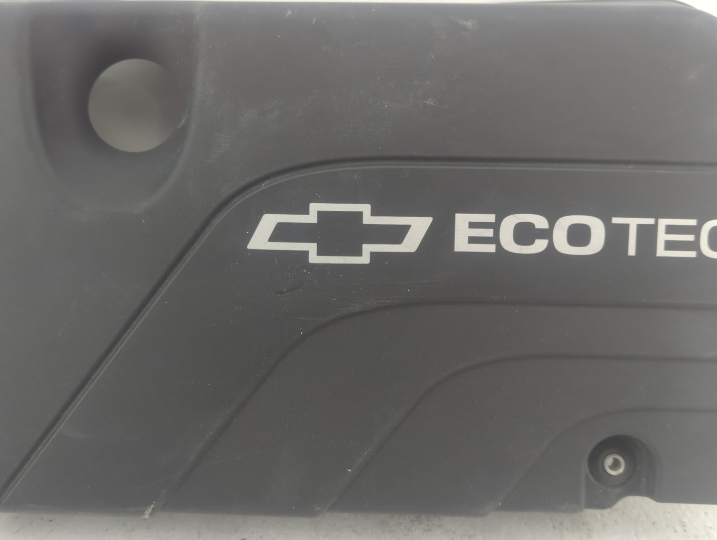 2016 Chevrolet Spark Engine Cover - Oemusedautoparts1.com