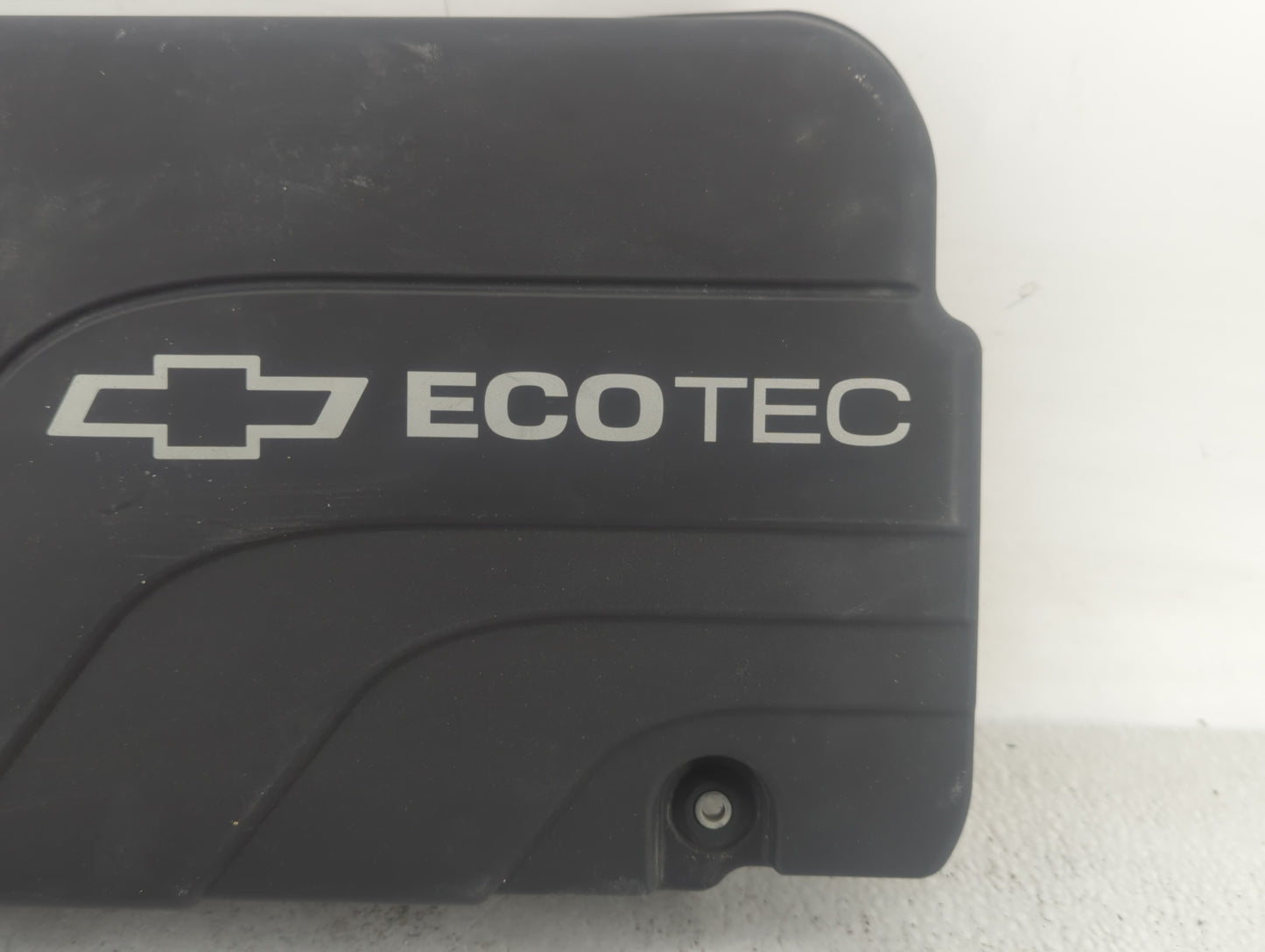 2016 Chevrolet Spark Engine Cover - Oemusedautoparts1.com