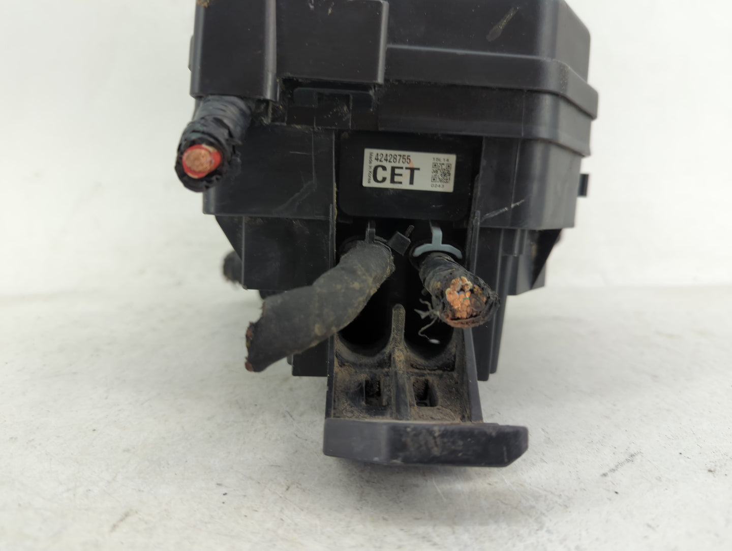 2016 Chevrolet Spark Fusebox Fuse Box Panel Relay Module P/N:42428755 Fits OEM Used Auto Parts - Oemusedautoparts1.com