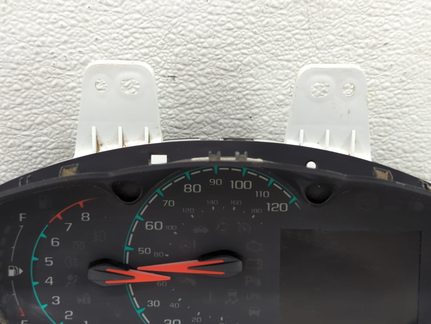 2016-2018 Chevrolet Spark Instrument Cluster Speedometer Gauges P/N:42418602 Miles: Fits Fits 2016 2017 2018 OEM Used Auto P